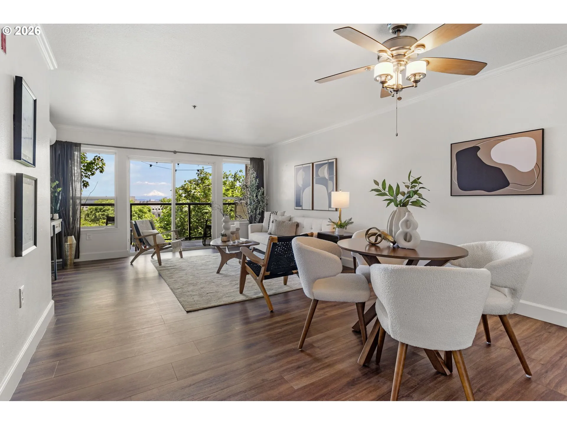 Dining Area-Ceiling Fan