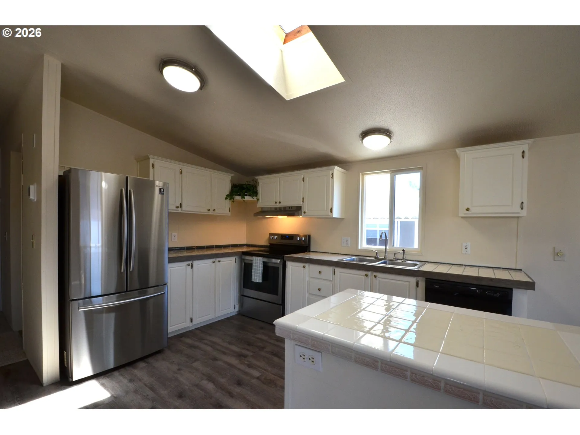 Kitchen-Island