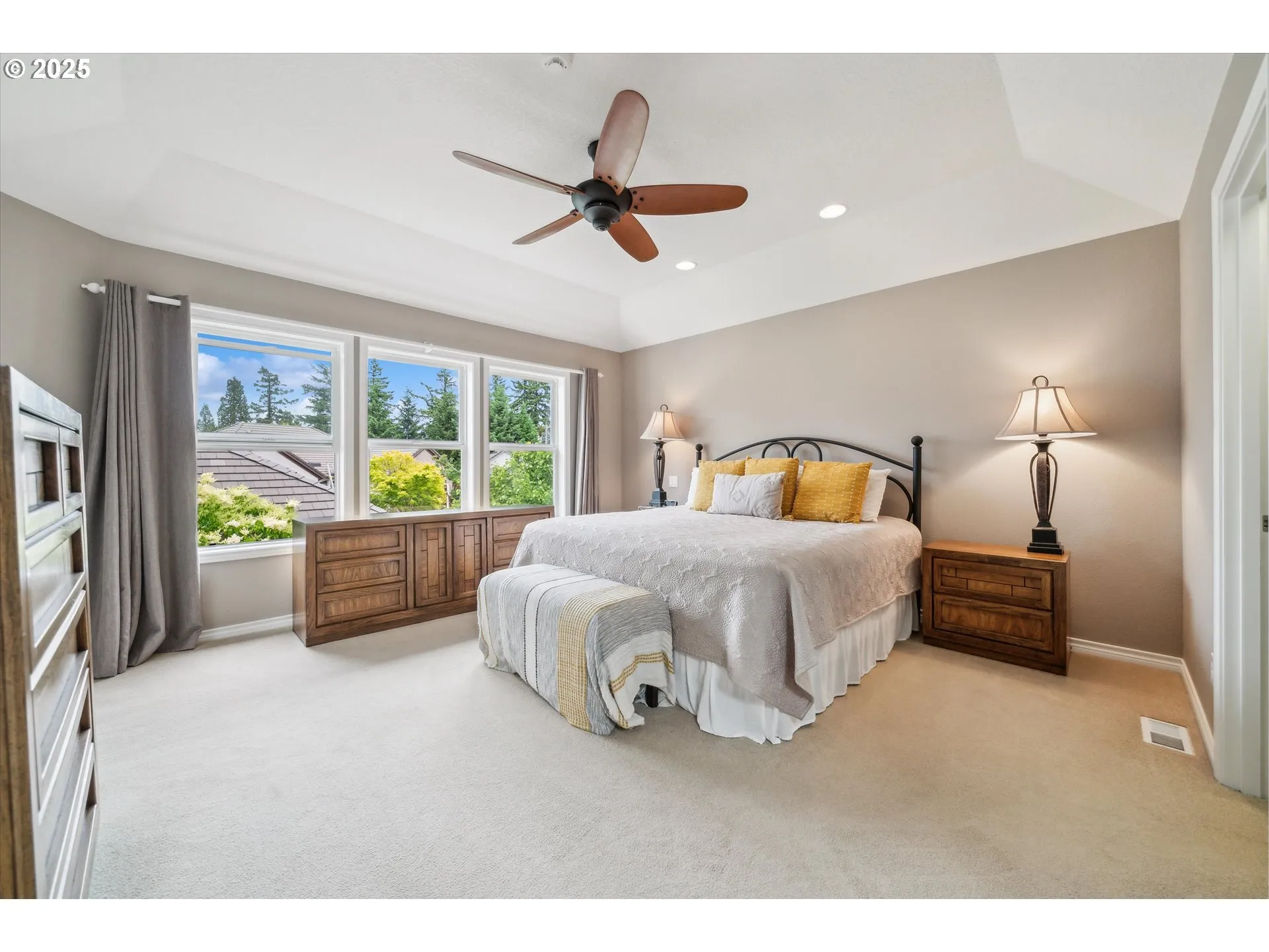 Bedroom, Owner's Suite-Coffered Ceilings