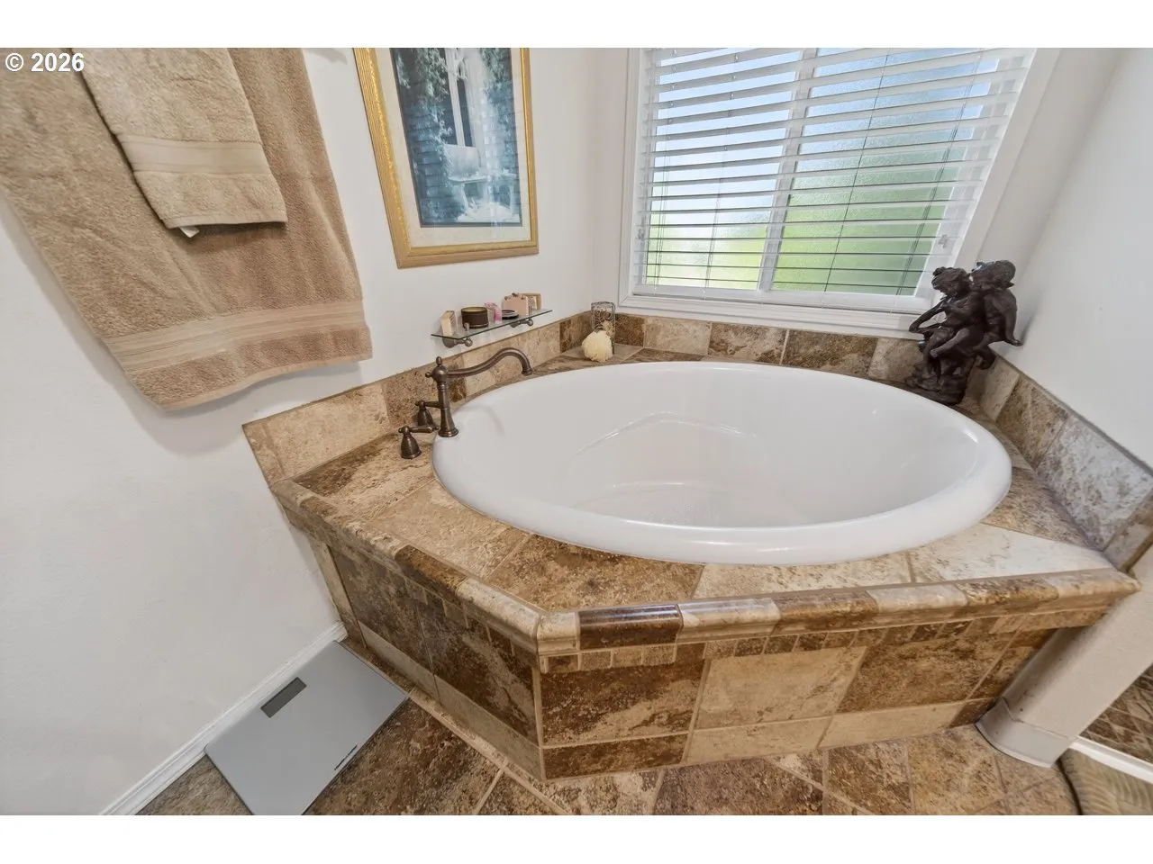 En Suite Bathroom