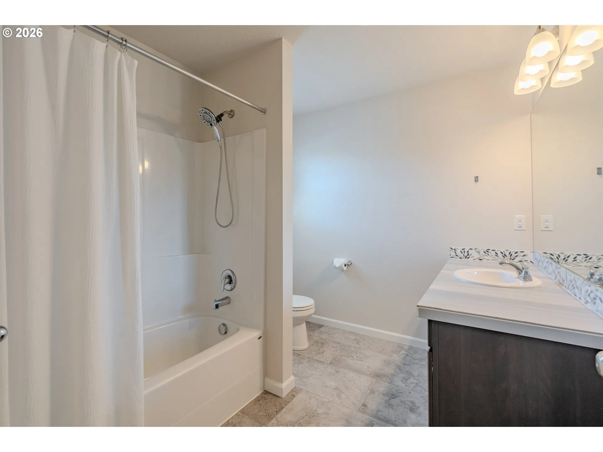 Bathroom-Upper