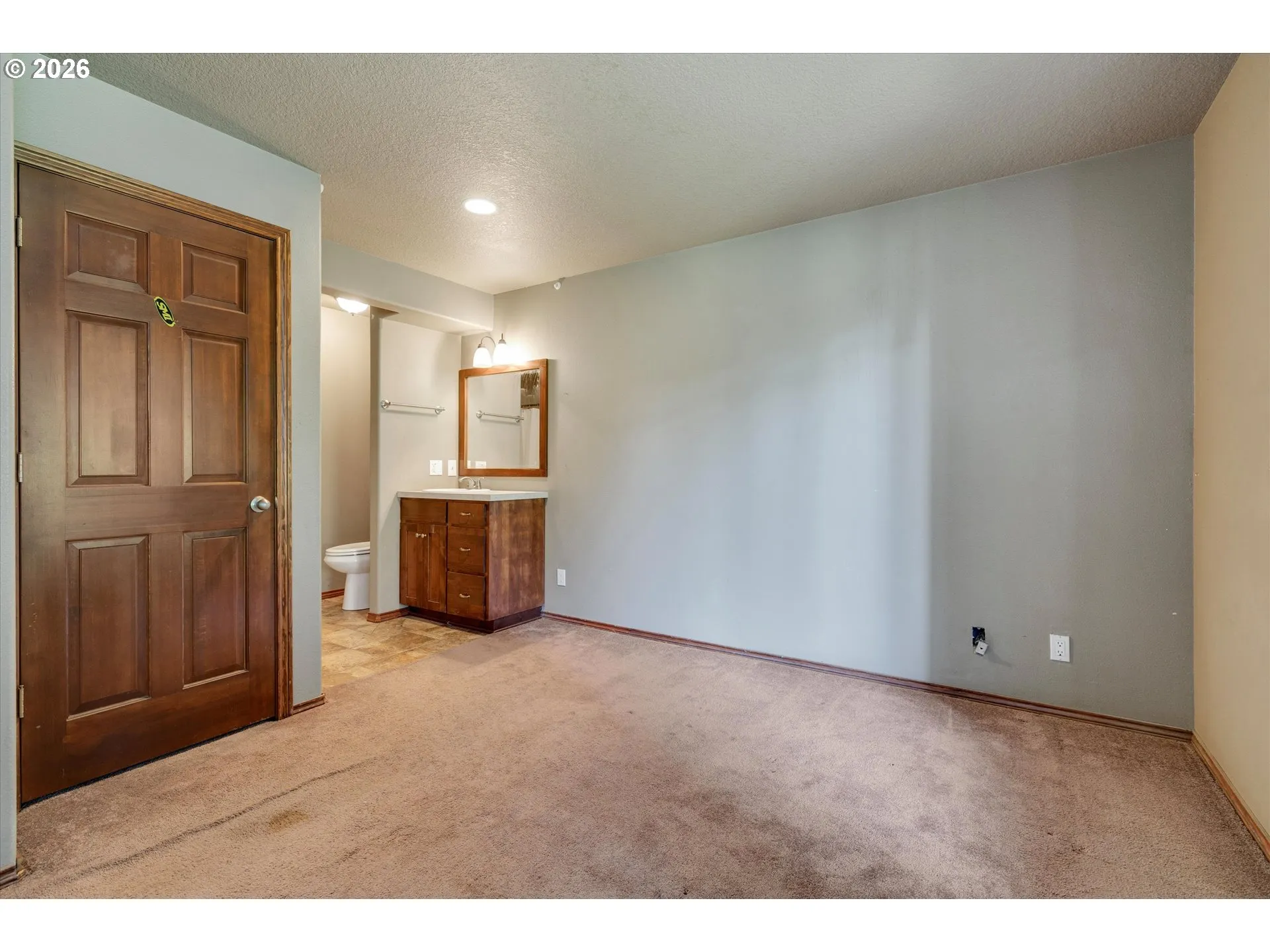 Bedroom-Lower