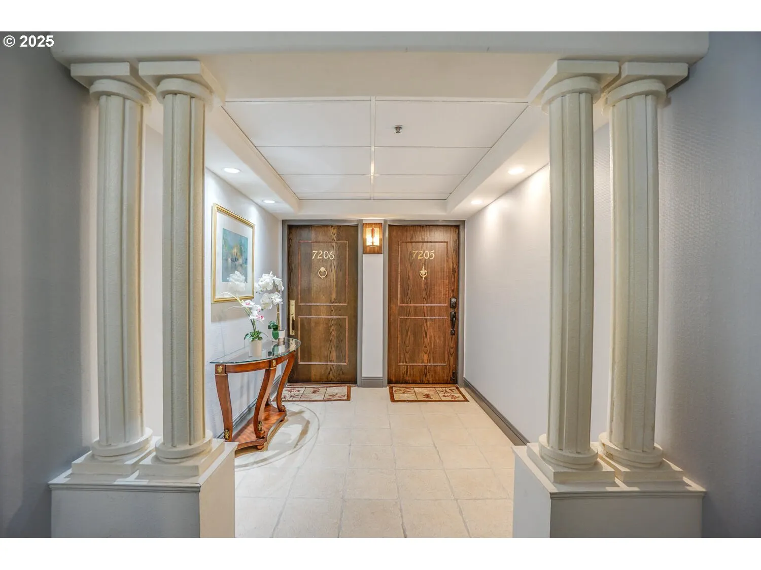 Entrance/Foyer