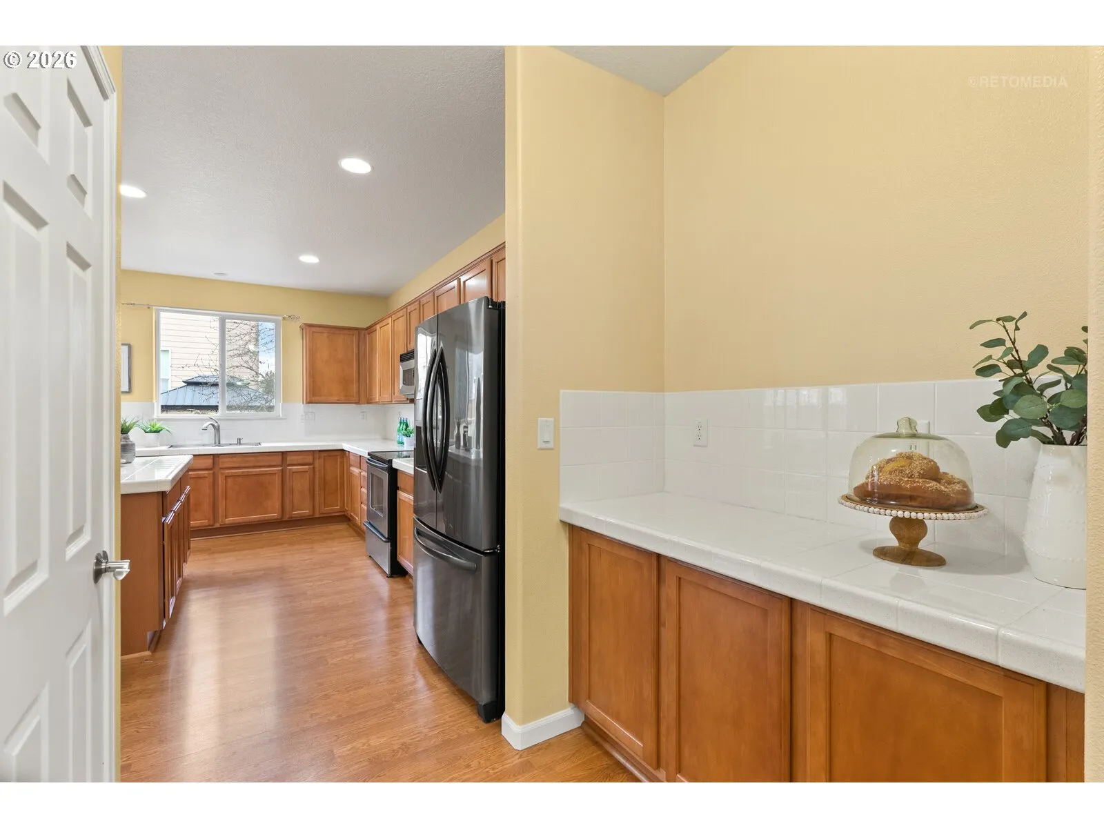 Butler's Pantry-Main