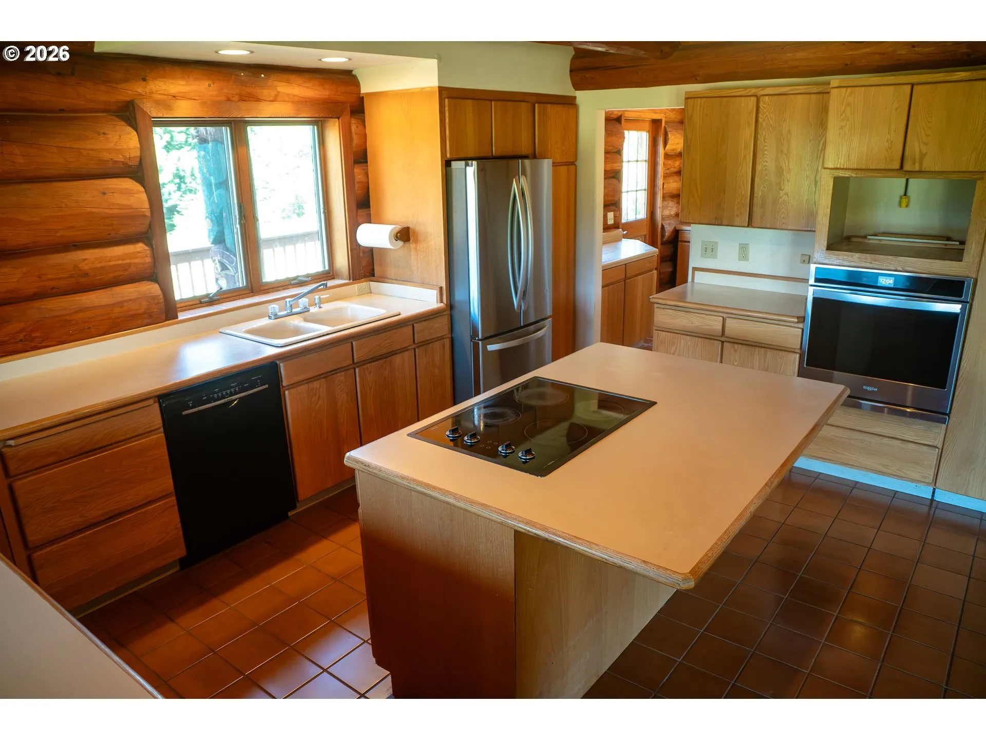 Kitchen-Cooking Island