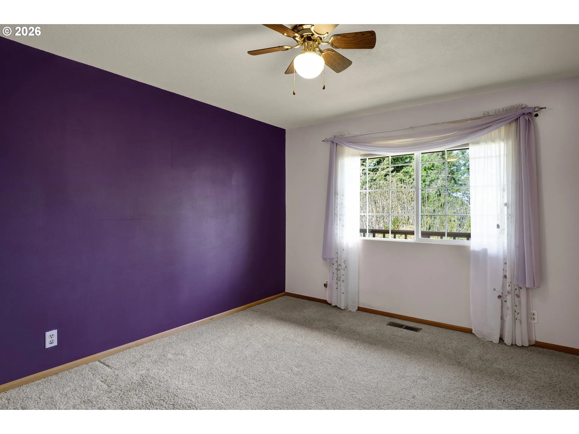 Bedroom, Owner's Suite-Main