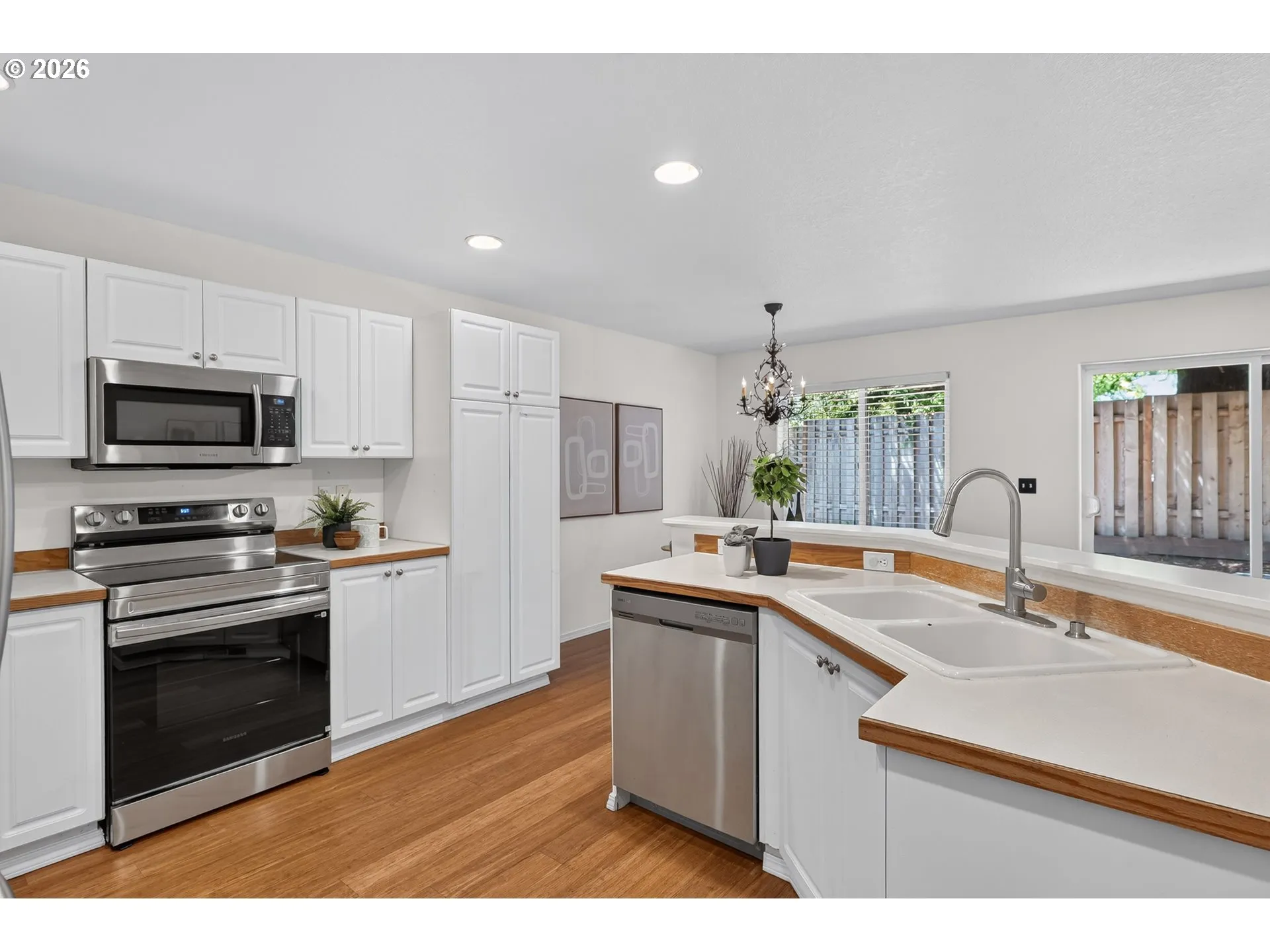 Kitchen-Island