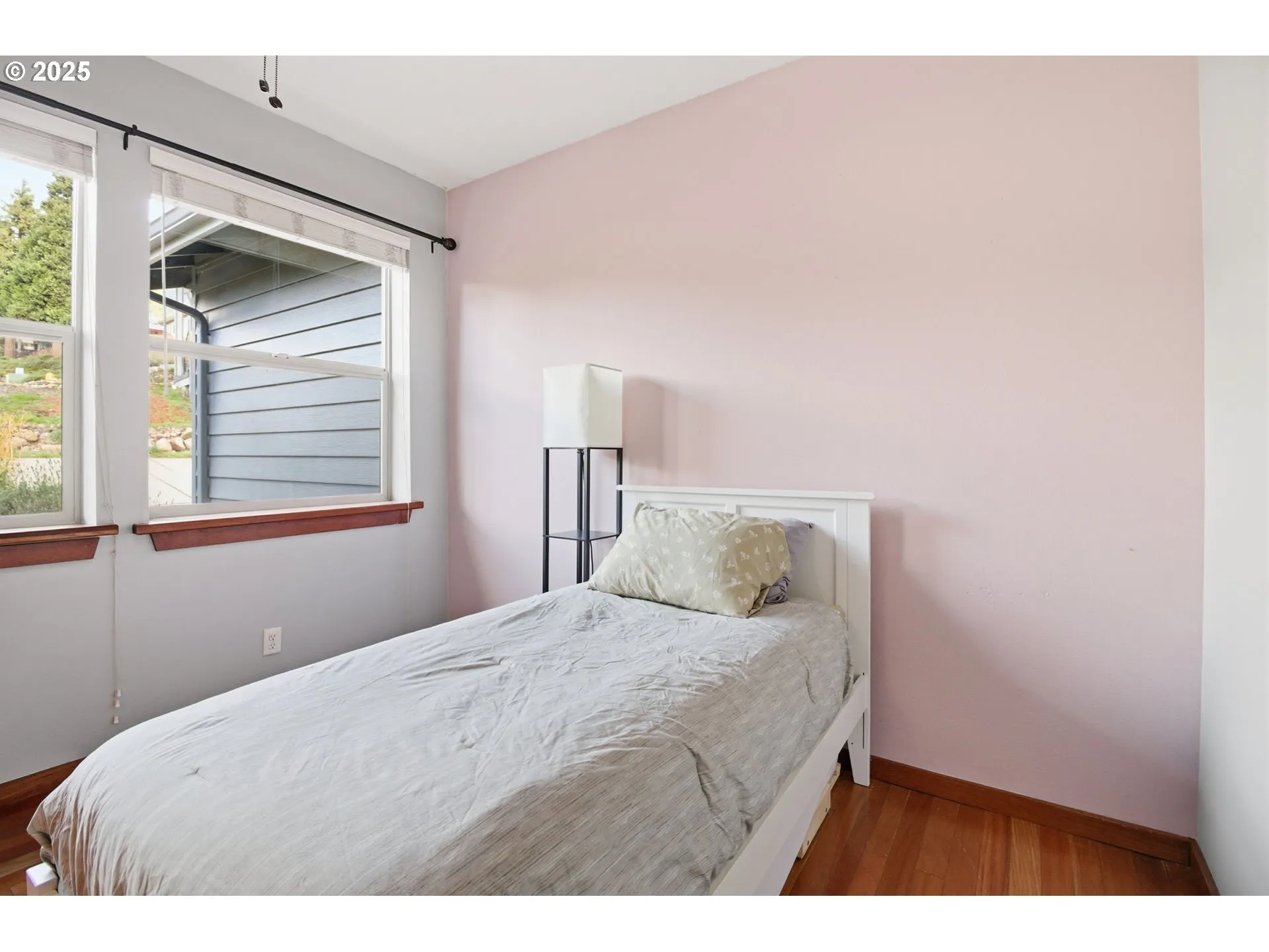 Bedroom-Ceiling Fan