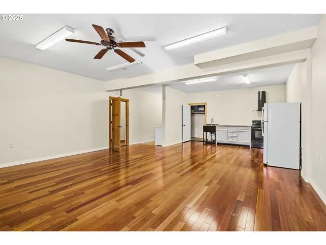 Family Room-Lower