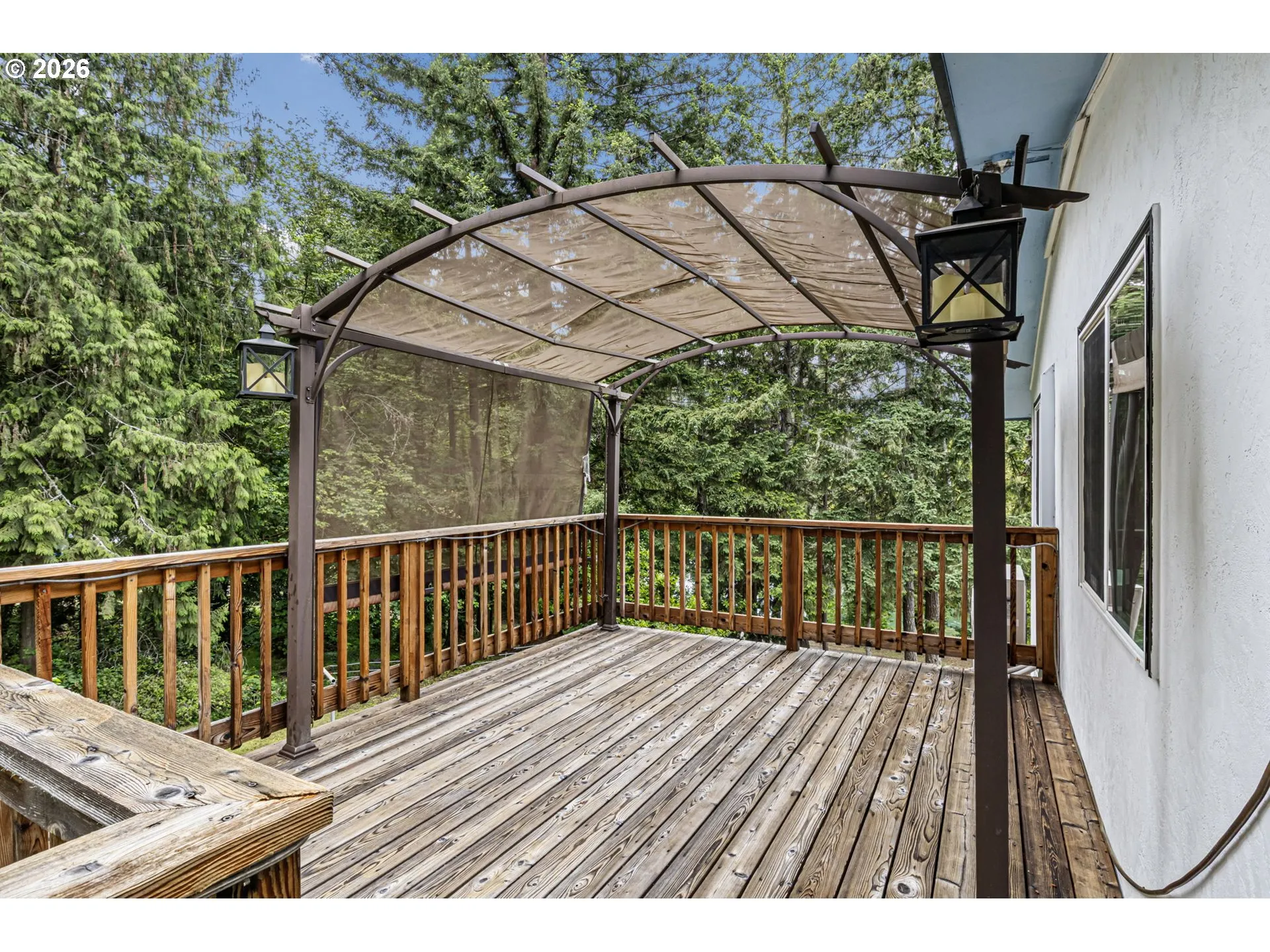 Deck-Upper