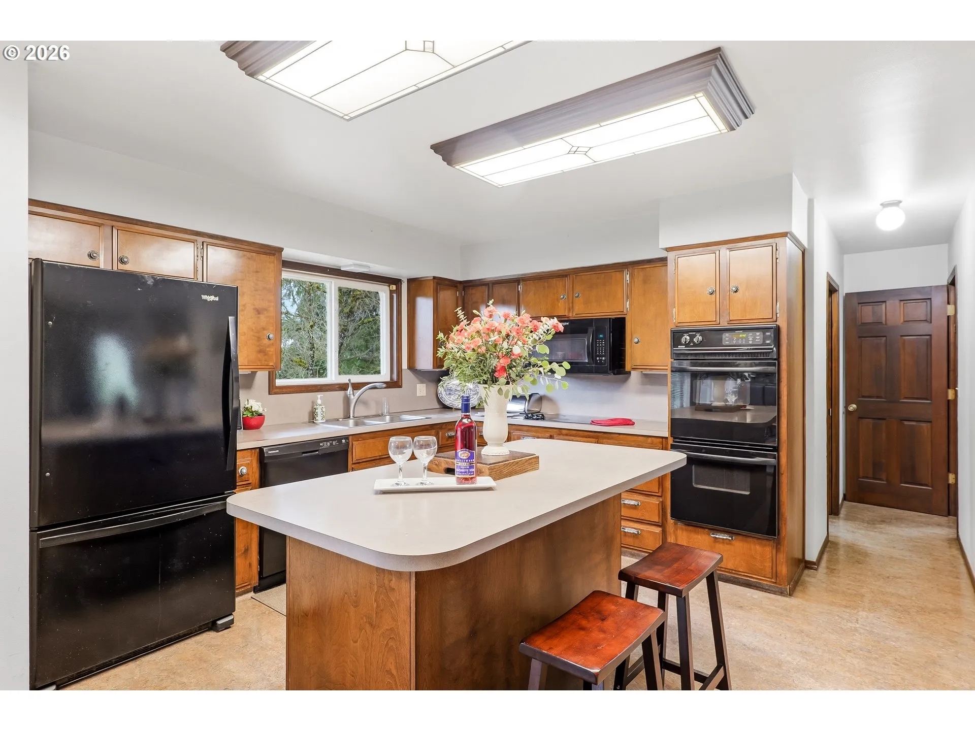 Kitchen-Island