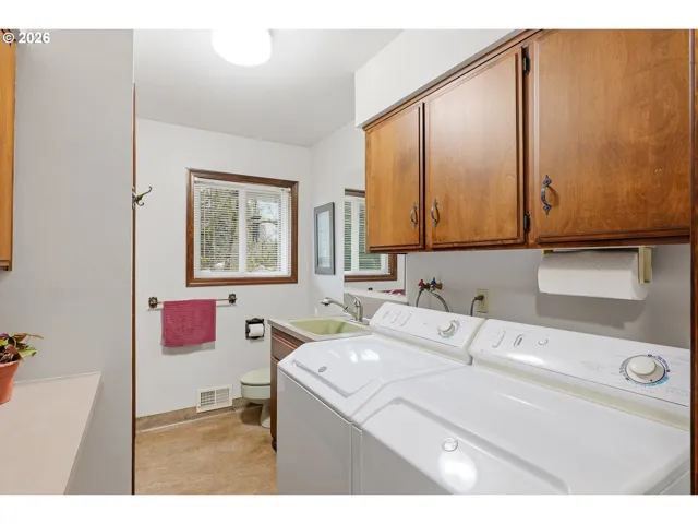 Laundry-Main