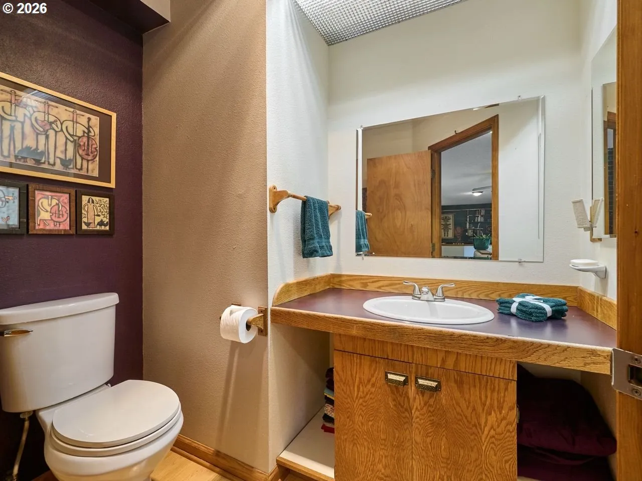 Bathroom-Upper