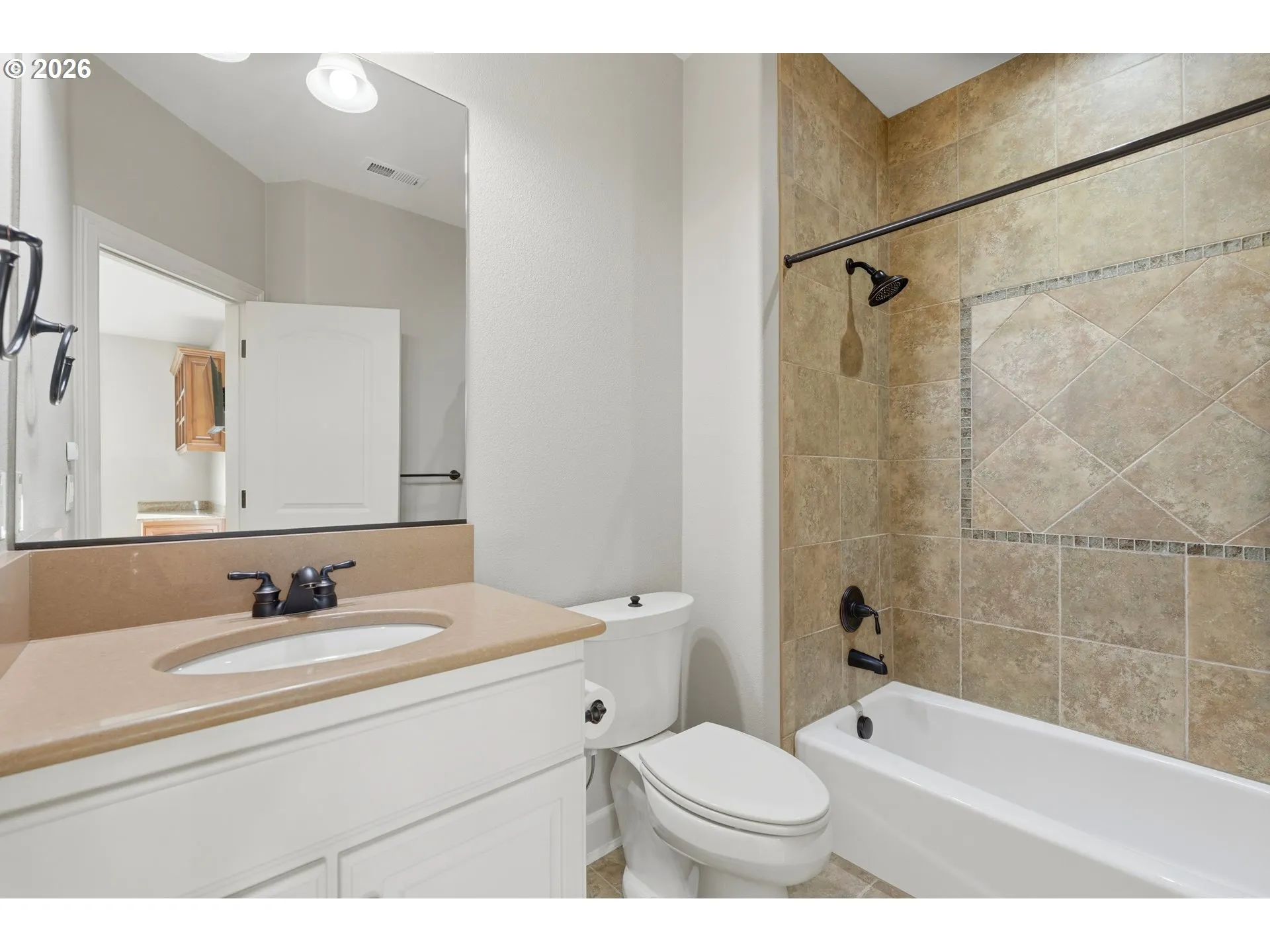 Attached Bathroom #4