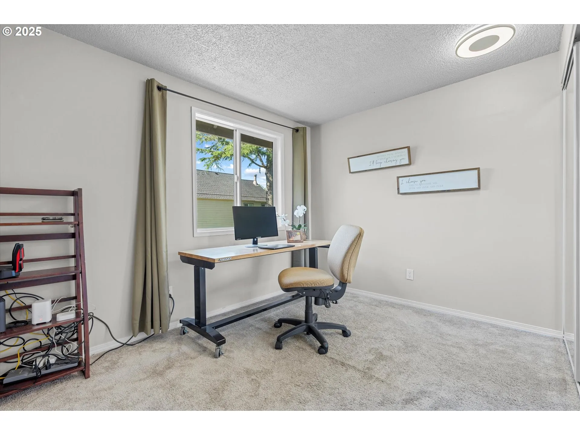 Bedroom-Upper