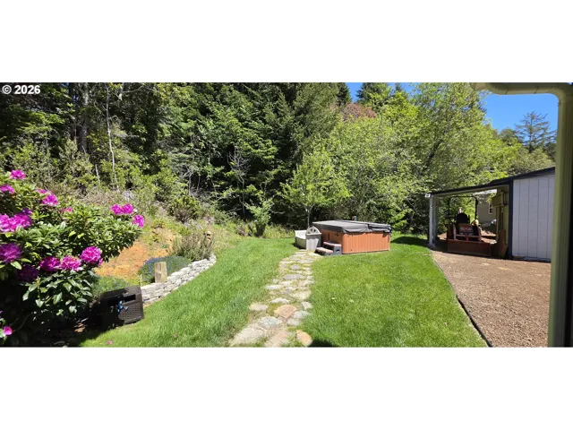 Yard-Back