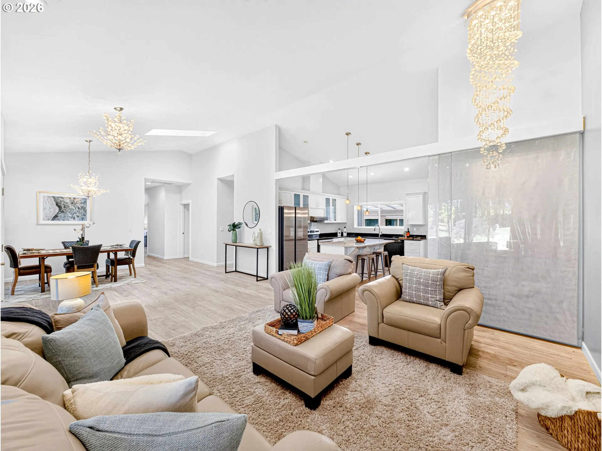 Living Room-Vaulted Ceilings