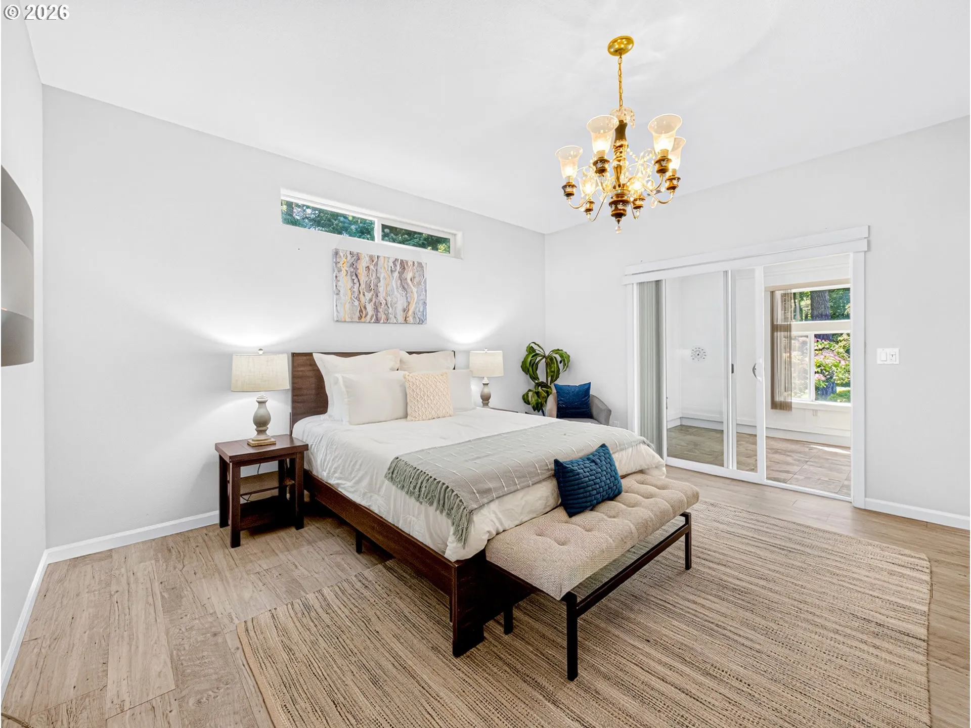 Bedroom, Primary