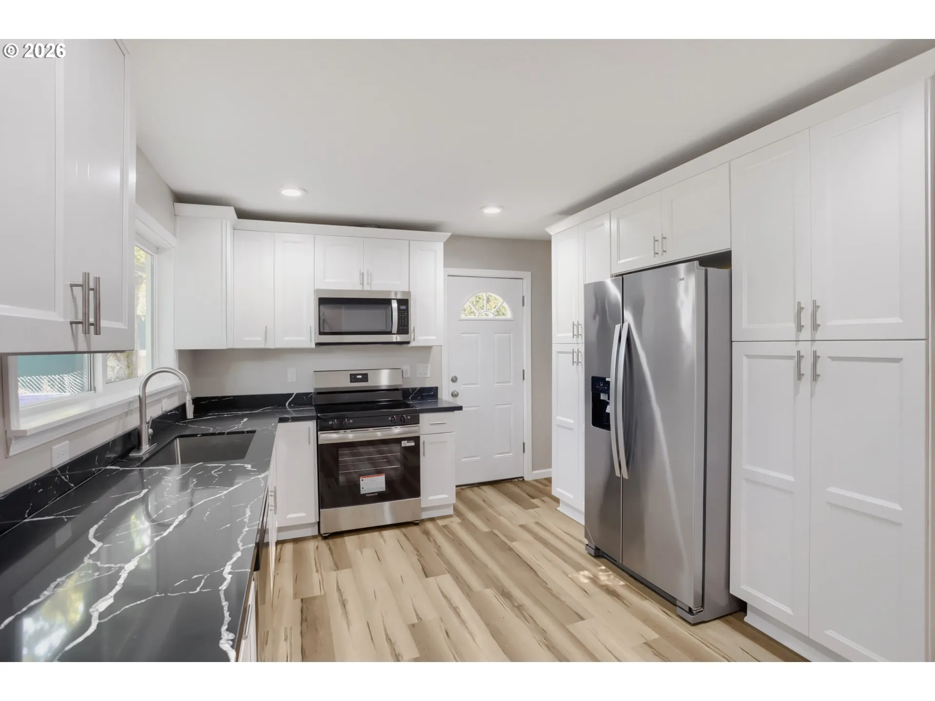 Kitchen-Oven
