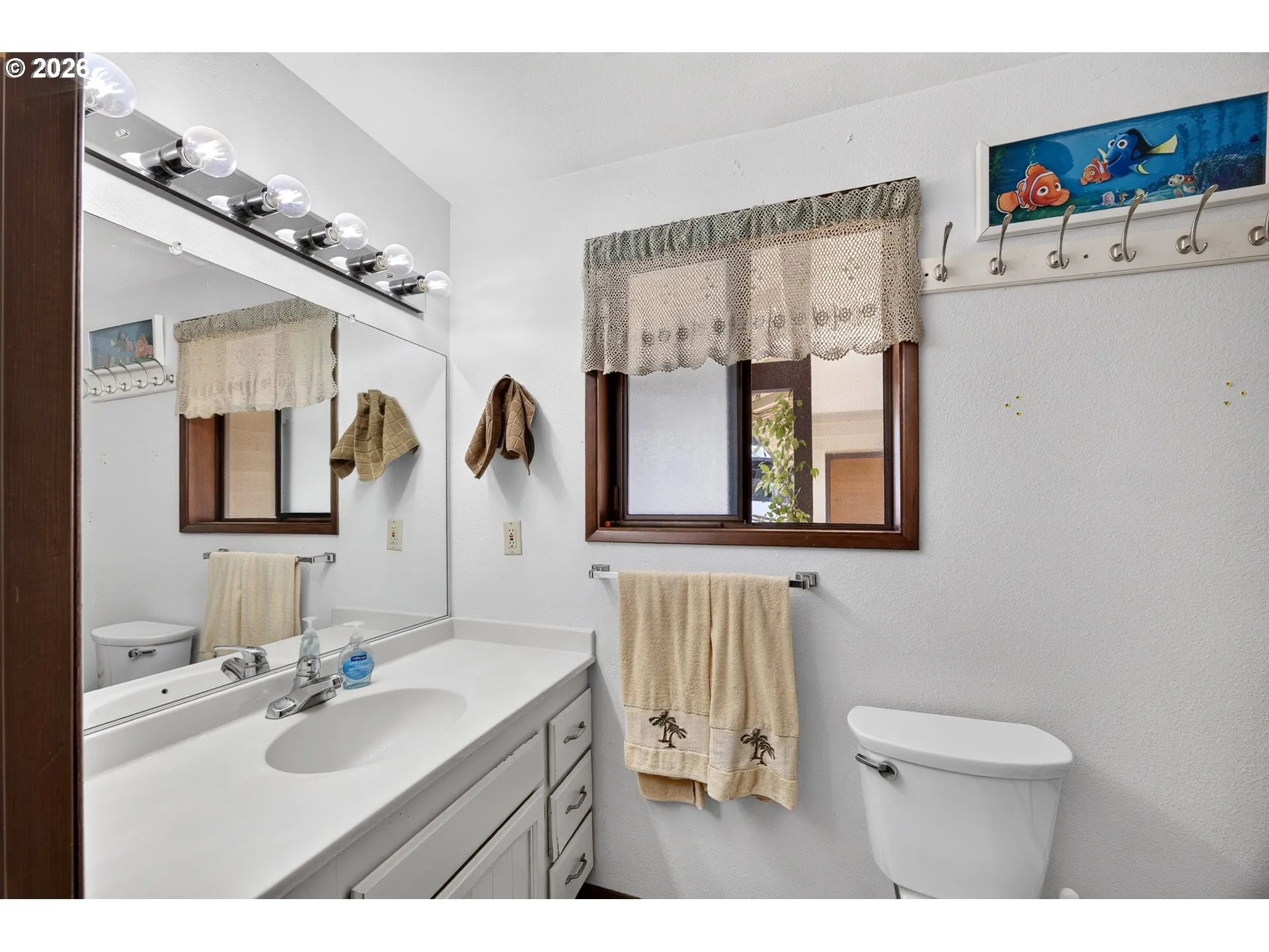 Bathroom, Attached