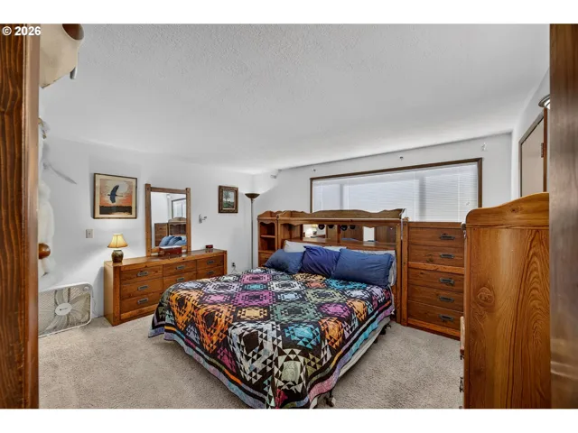 Bedroom, Owner's Suite