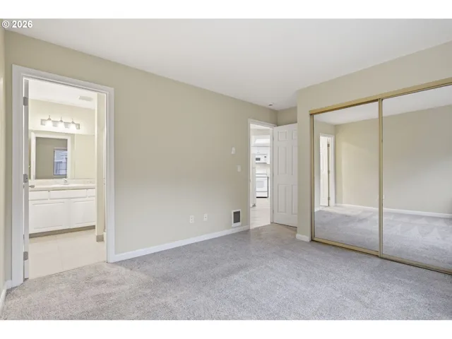 Primary Bedroom-Main