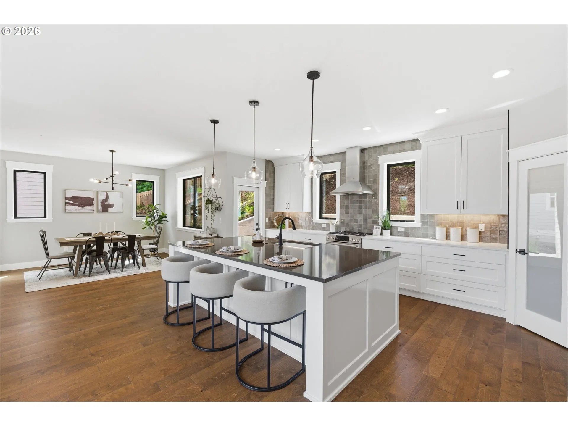 Kitchen-Eating Area