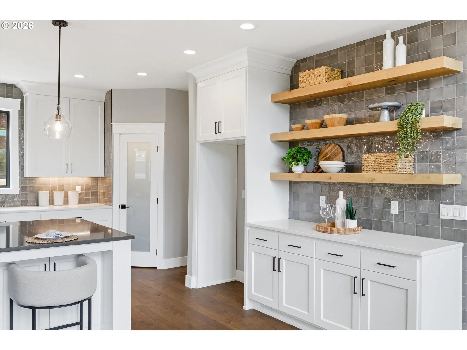 Built-In Cabinets