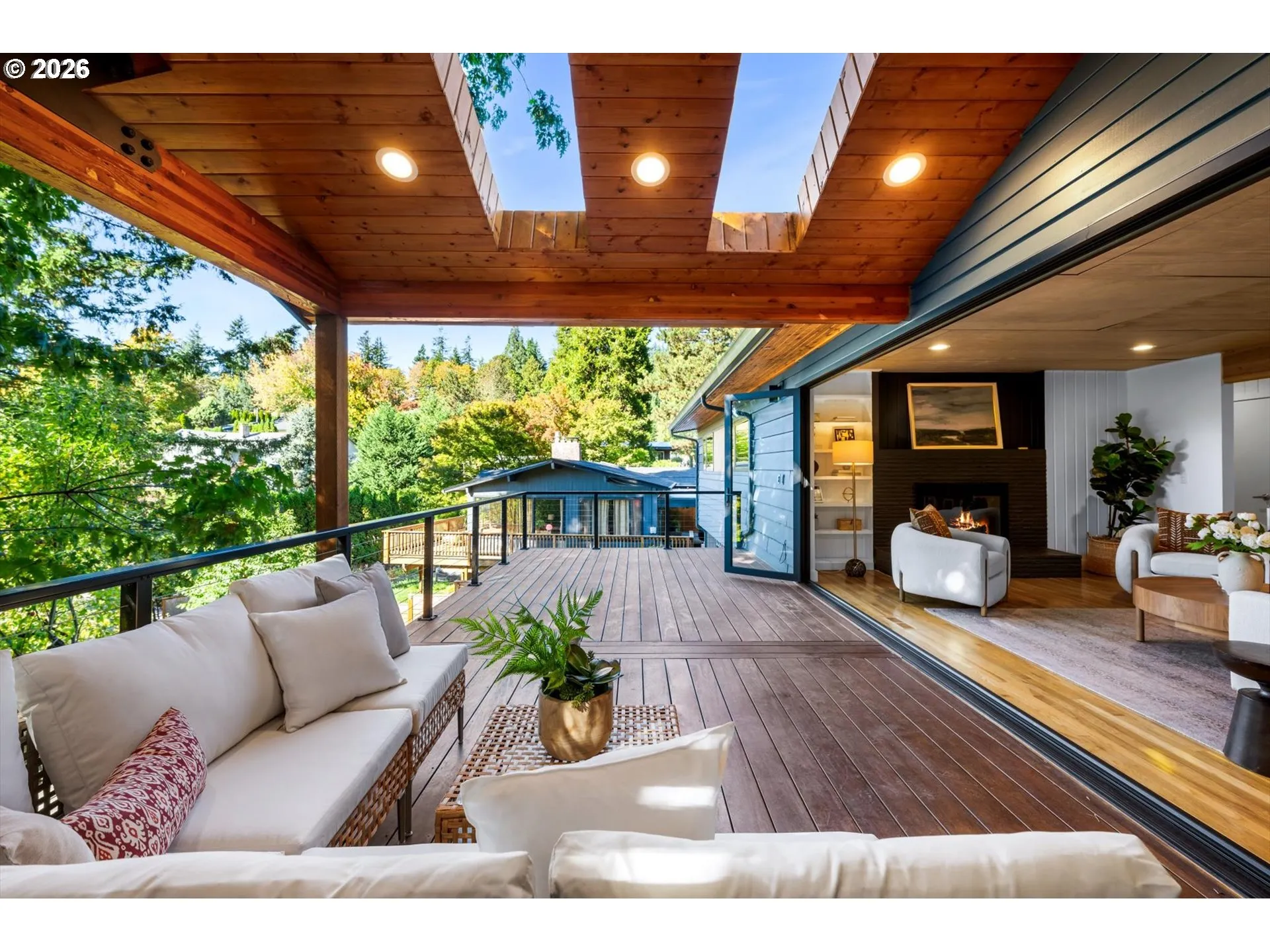 Deck-Main