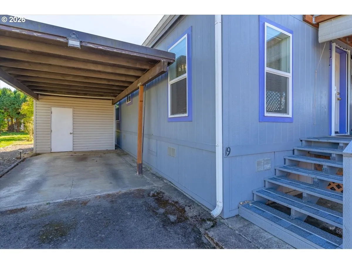 Carport