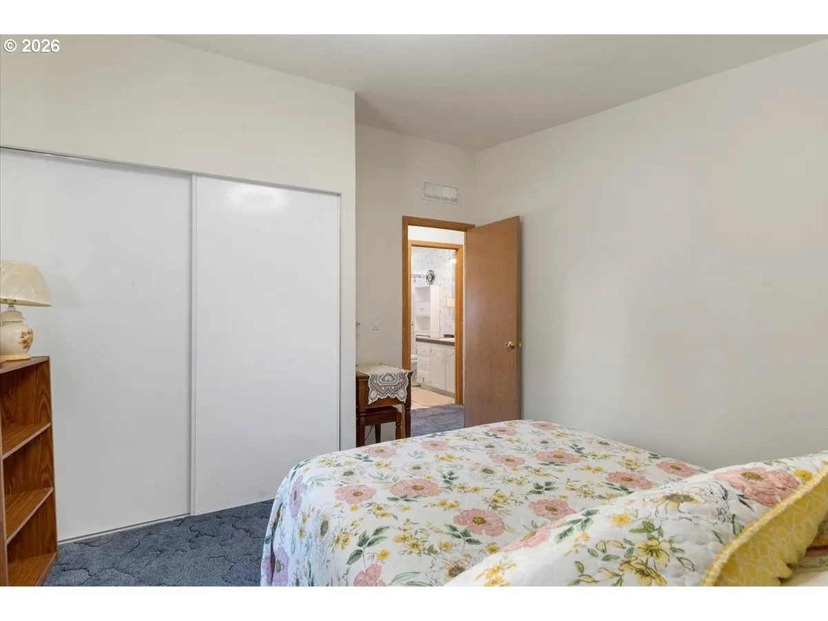 Bedroom-Vaulted Ceilings