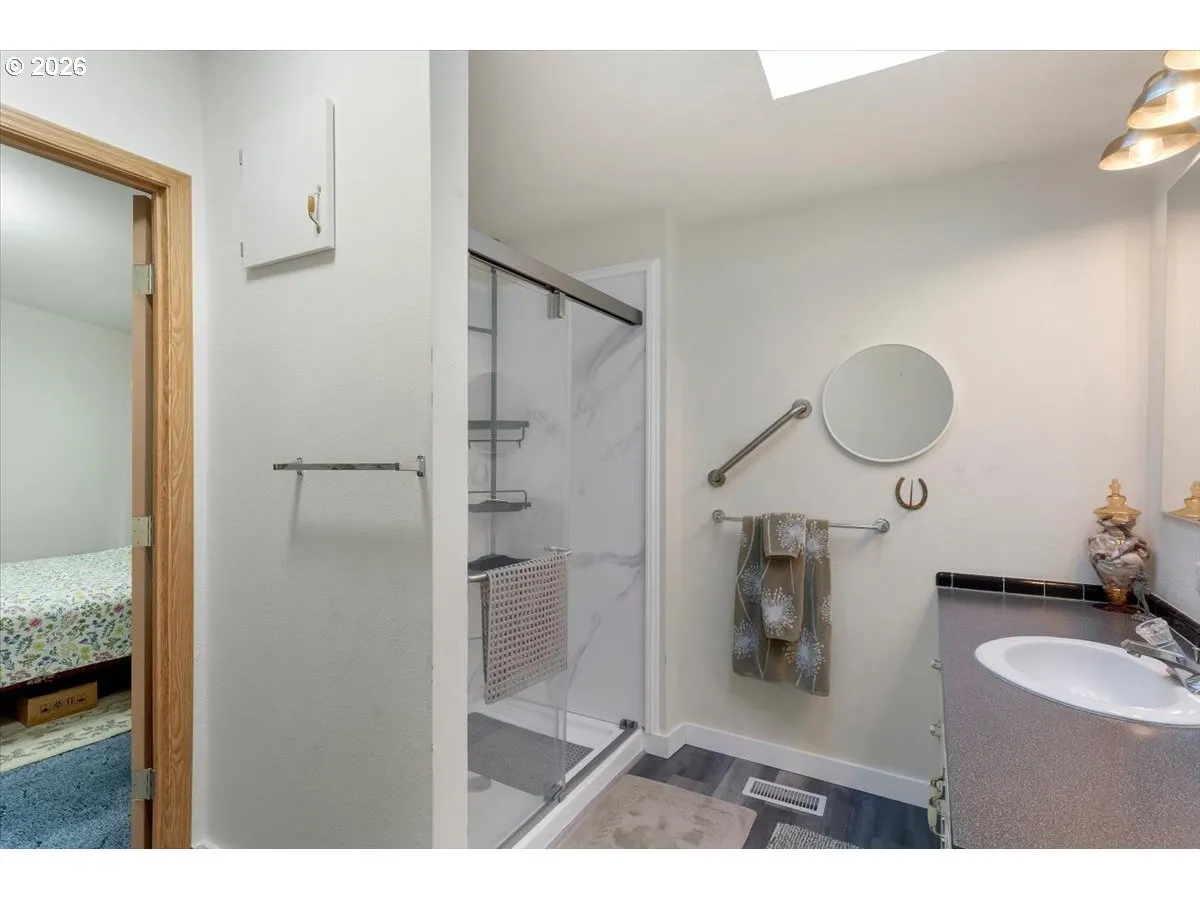 Bathroom, Attached-Walk in Shower