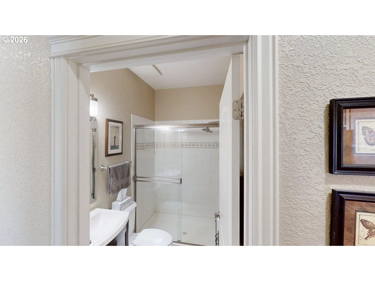 Bathroom-Hall