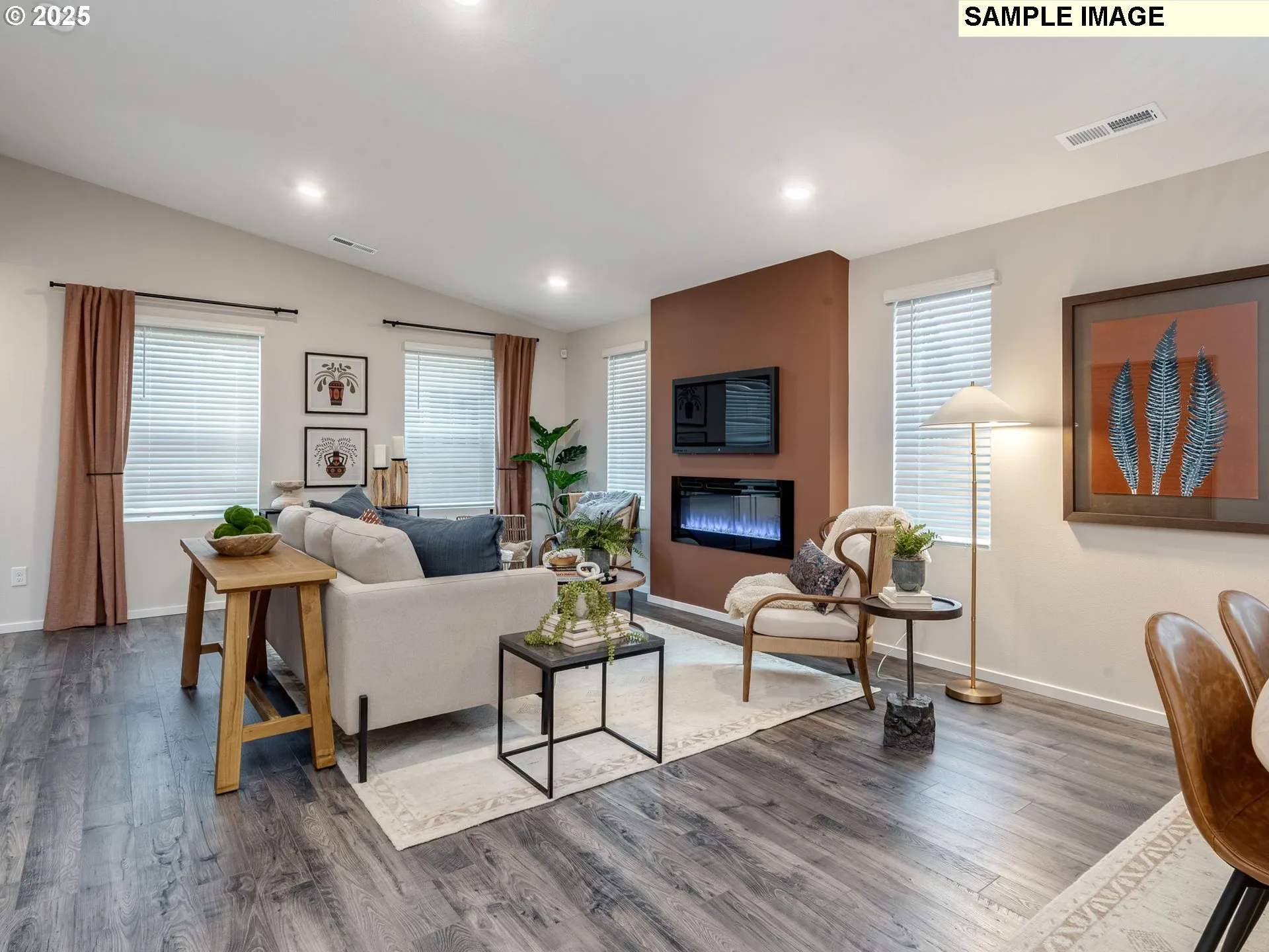 Living Room-Fireplace
