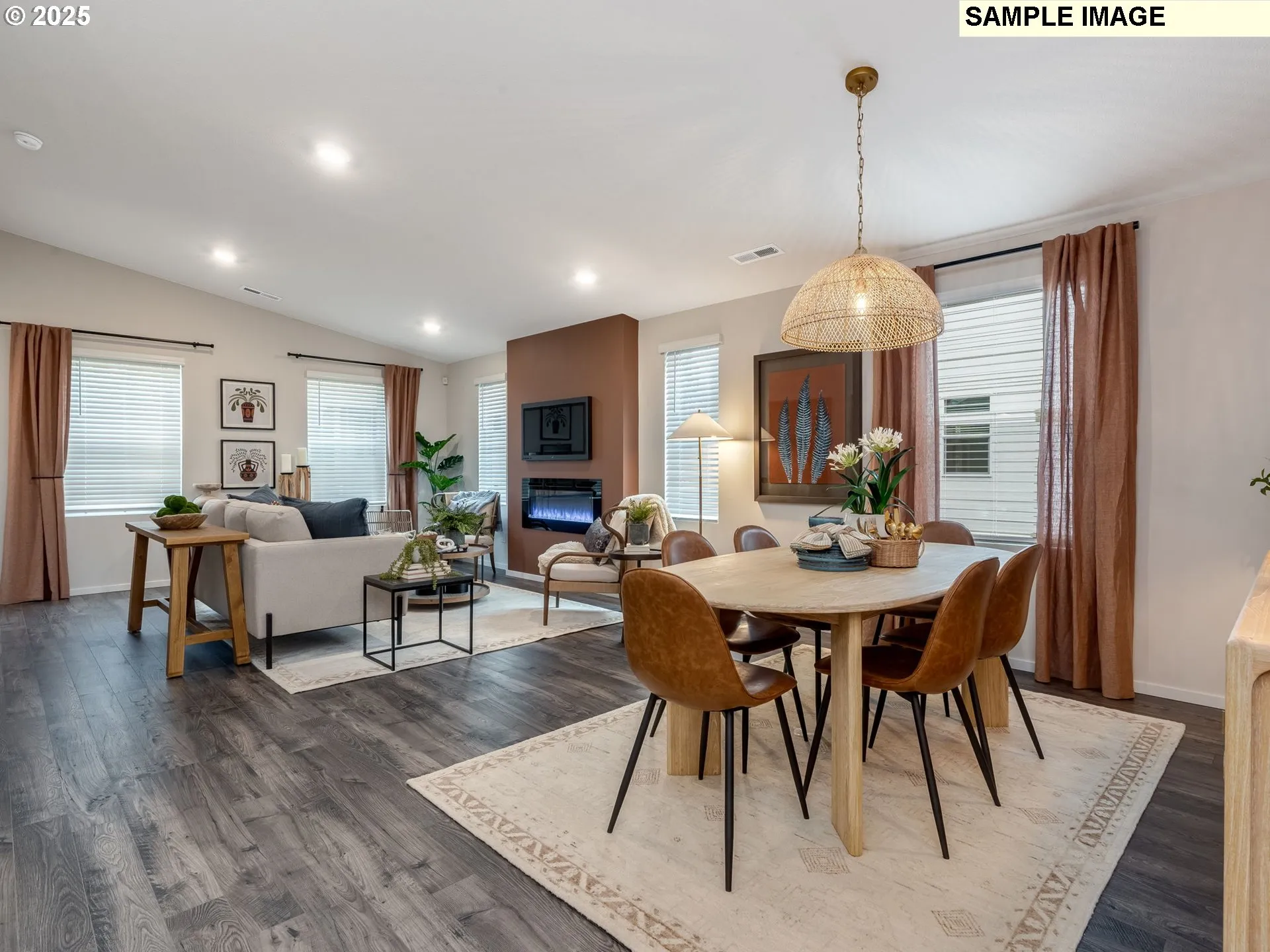 Dining Room-Vaulted Ceilings