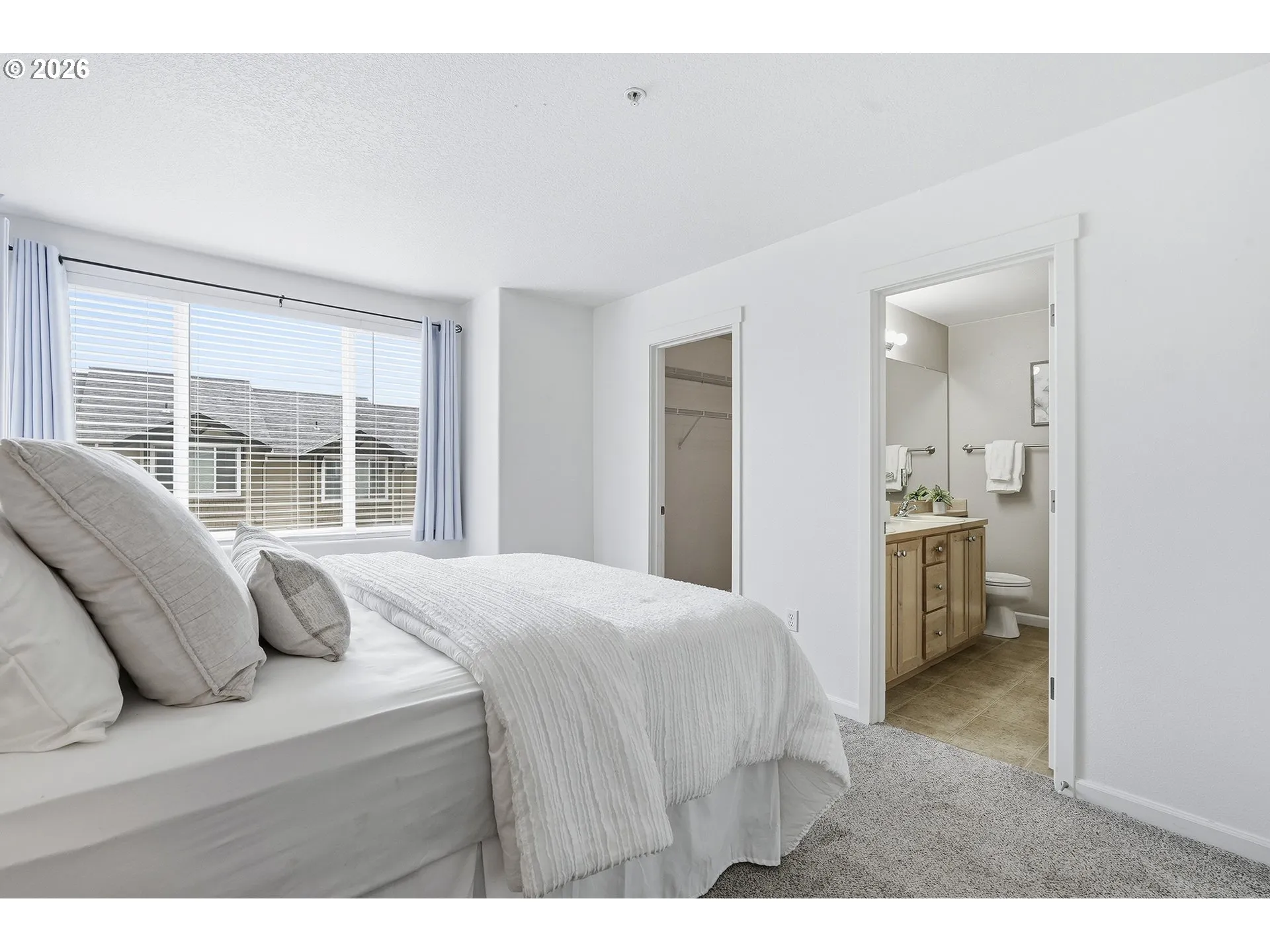 Primary Bedroom-Attached Bathroom
