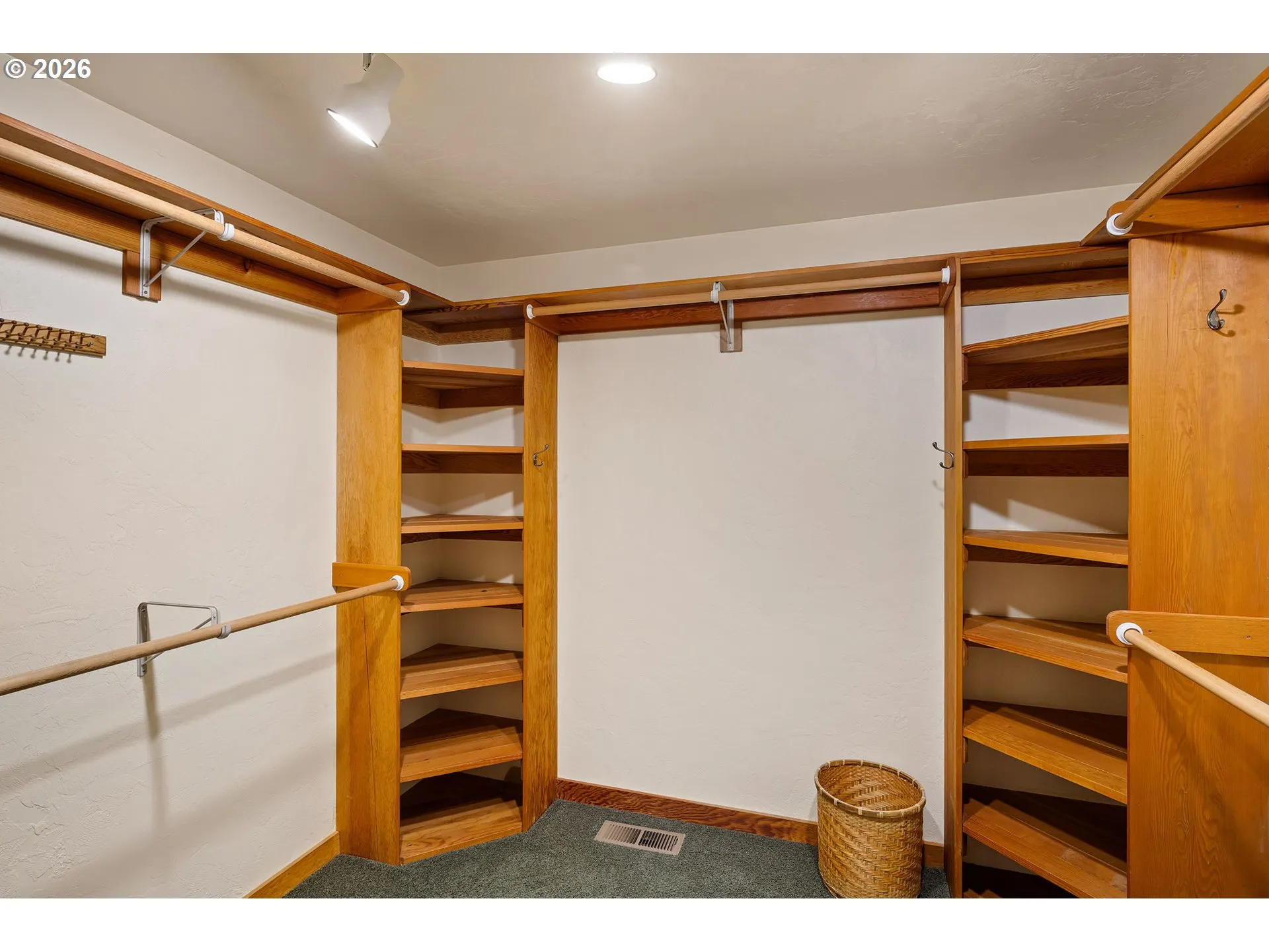 Bedroom, Primary-Walk-In Closet