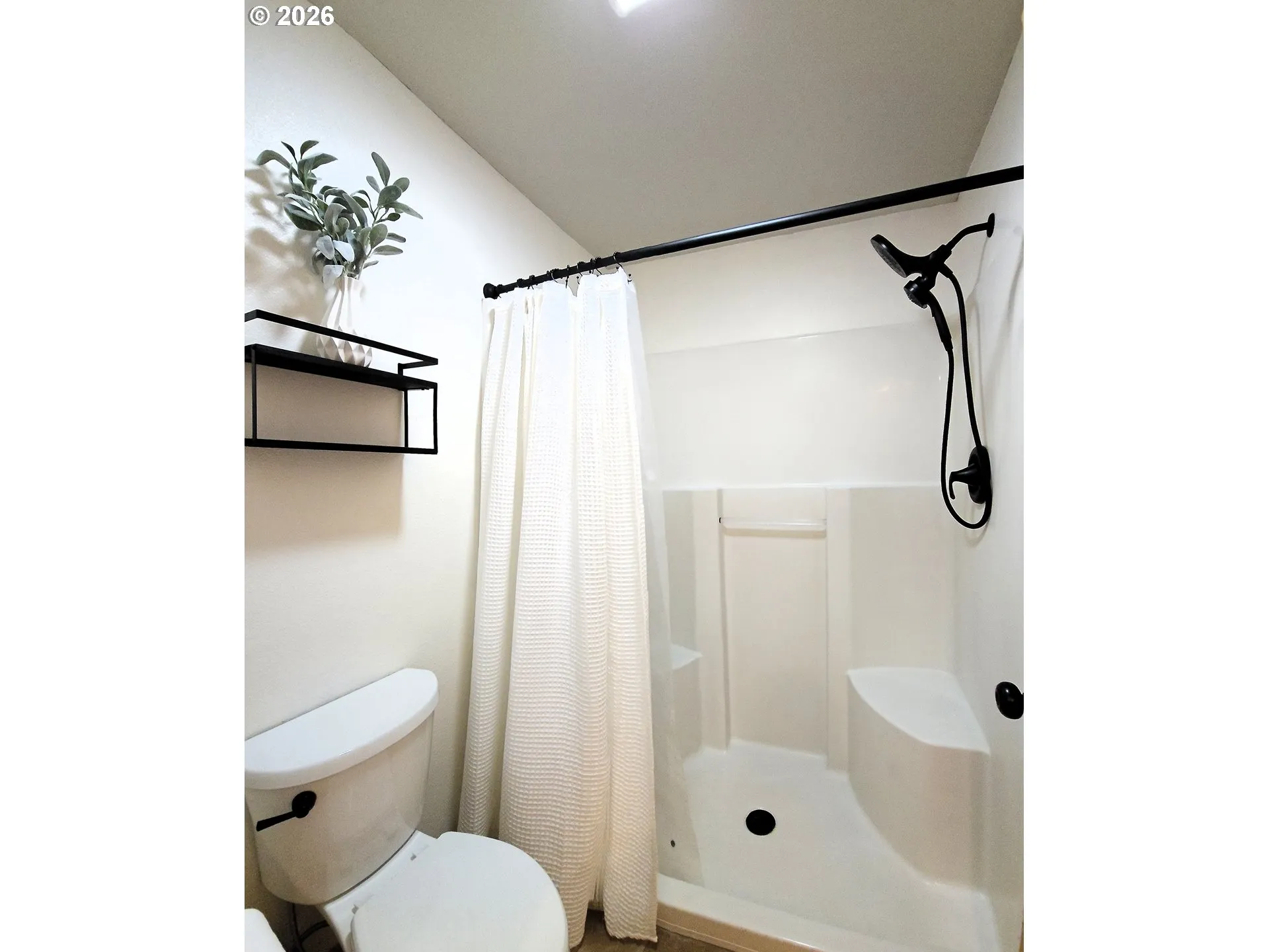 Owner's Suite Bathroom-Walk in Shower
