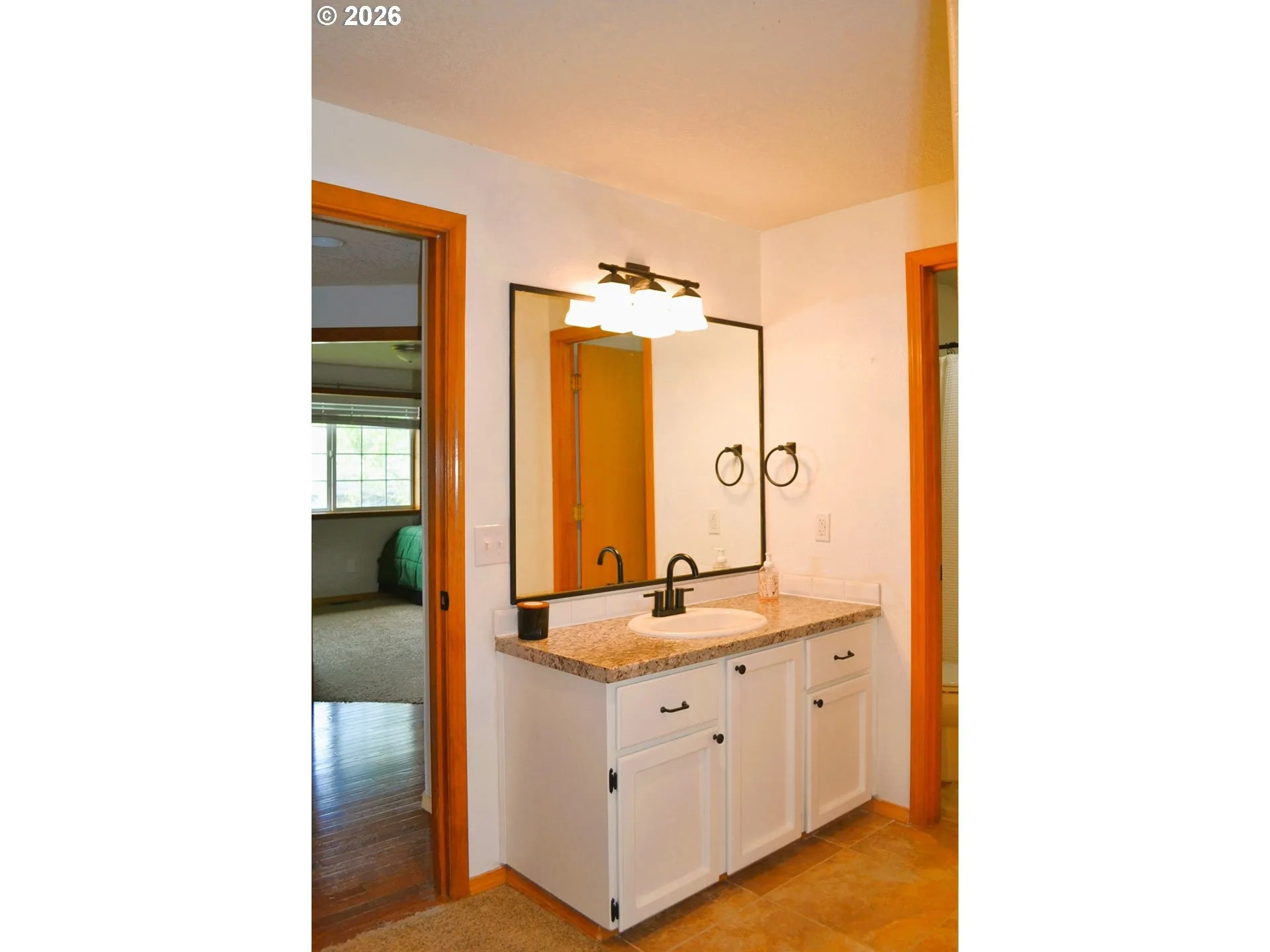 En Suite Bathroom