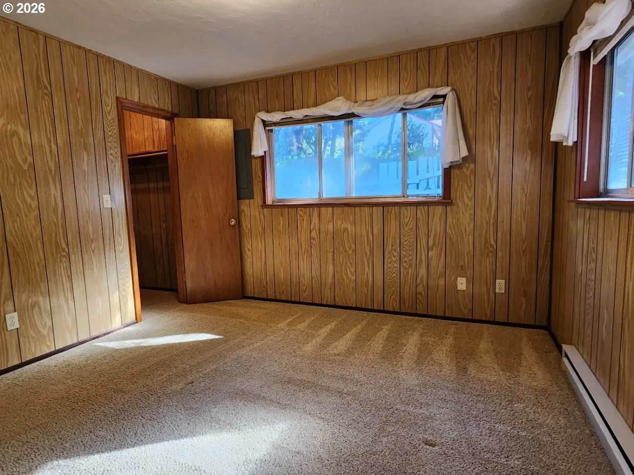 Bedroom, Primary-Walk-In Closet
