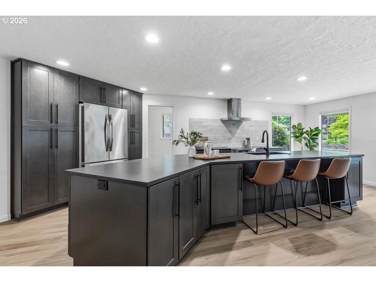 Kitchen-Island