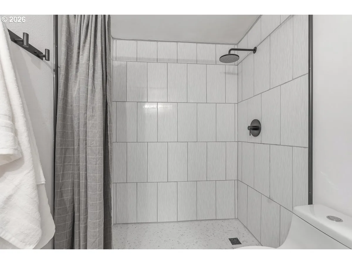 Bathroom-Hall
