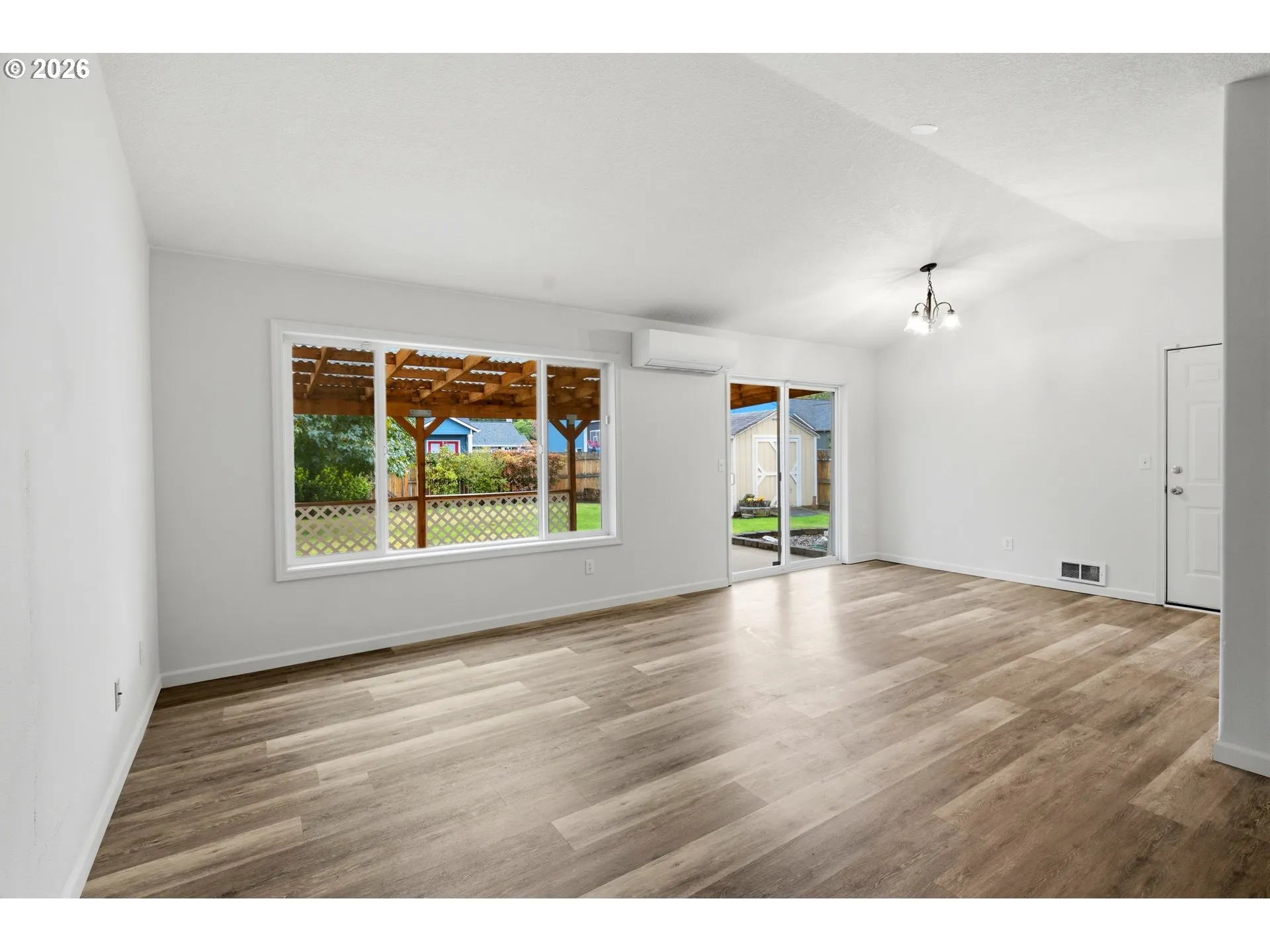 Living Room/Dining Room