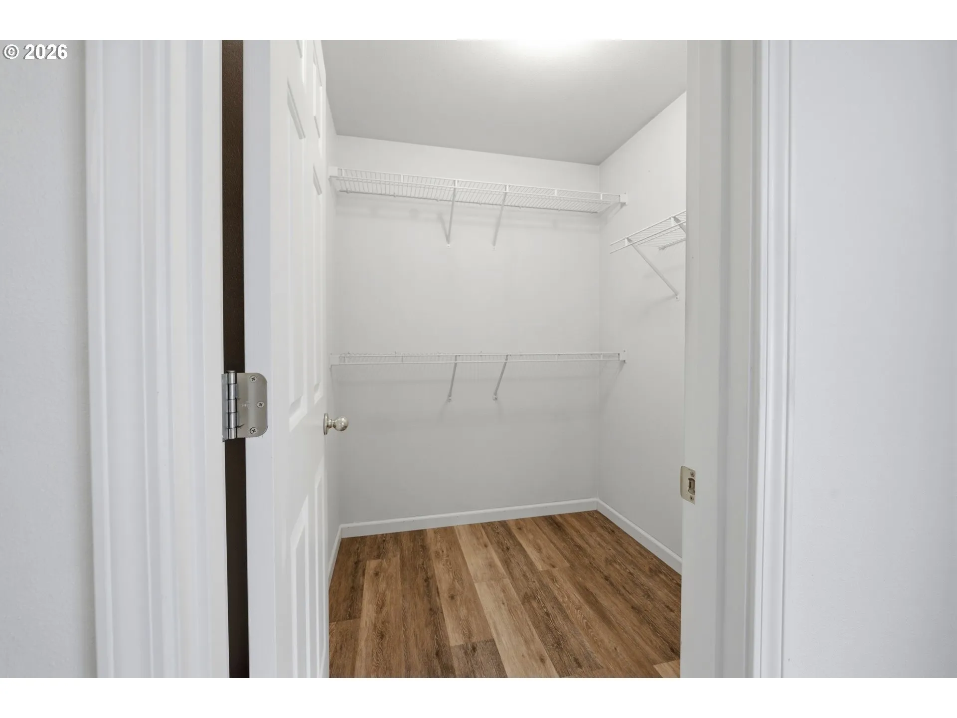Bedroom, Owner's Suite-Walk-In Closet