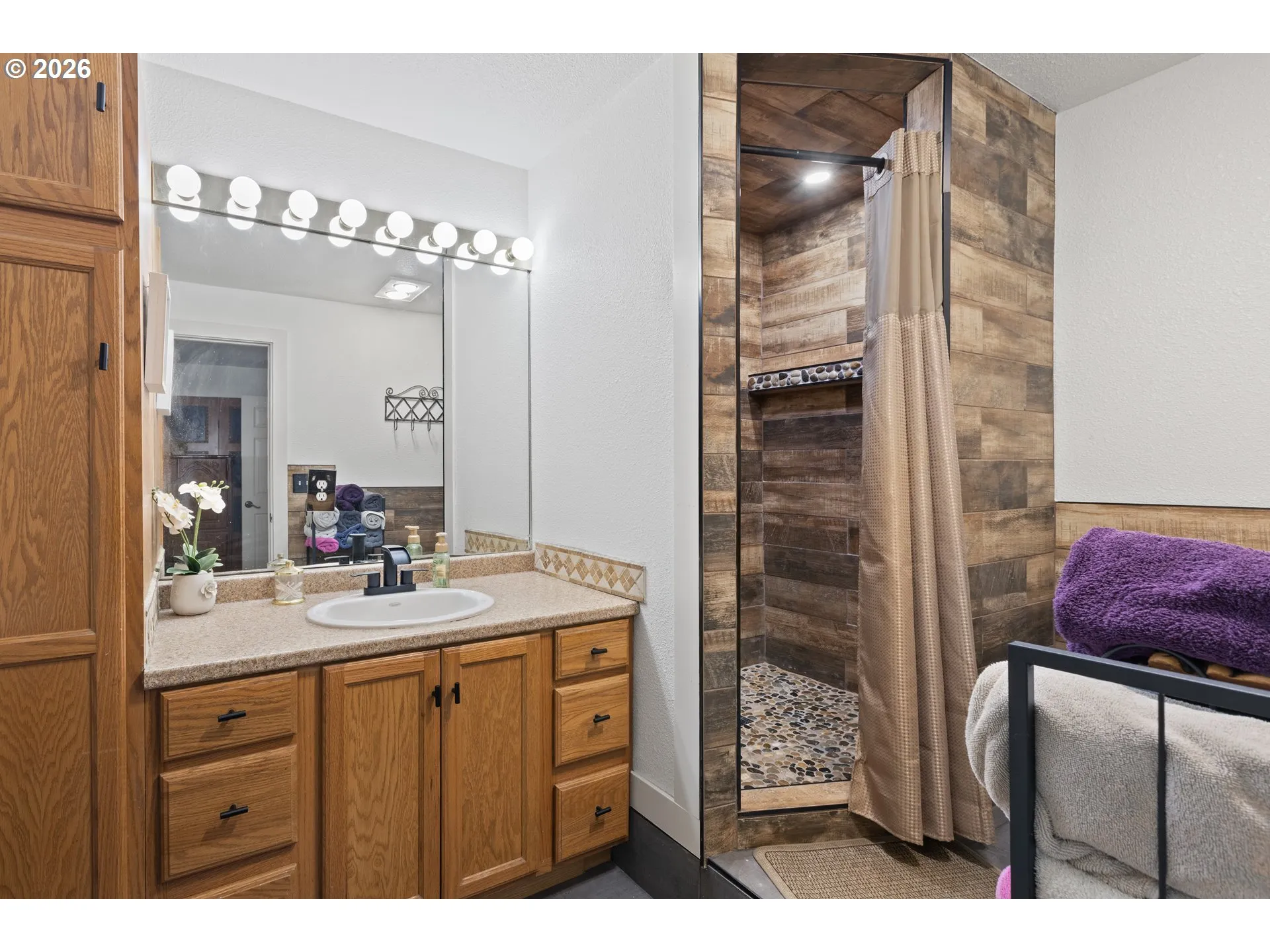 Attached Bathroom #1-Full Bathroom