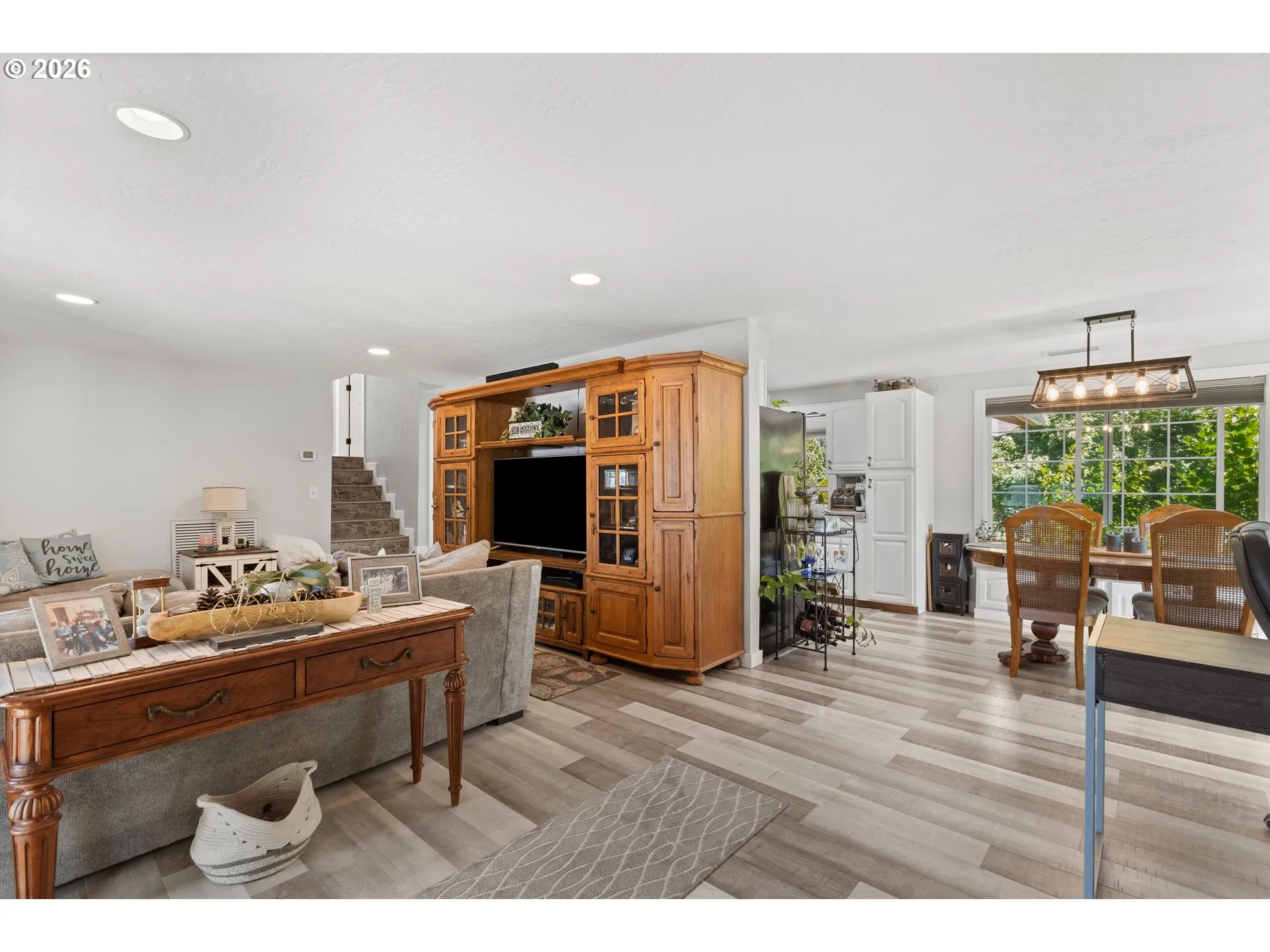 Living Room/Dining Room