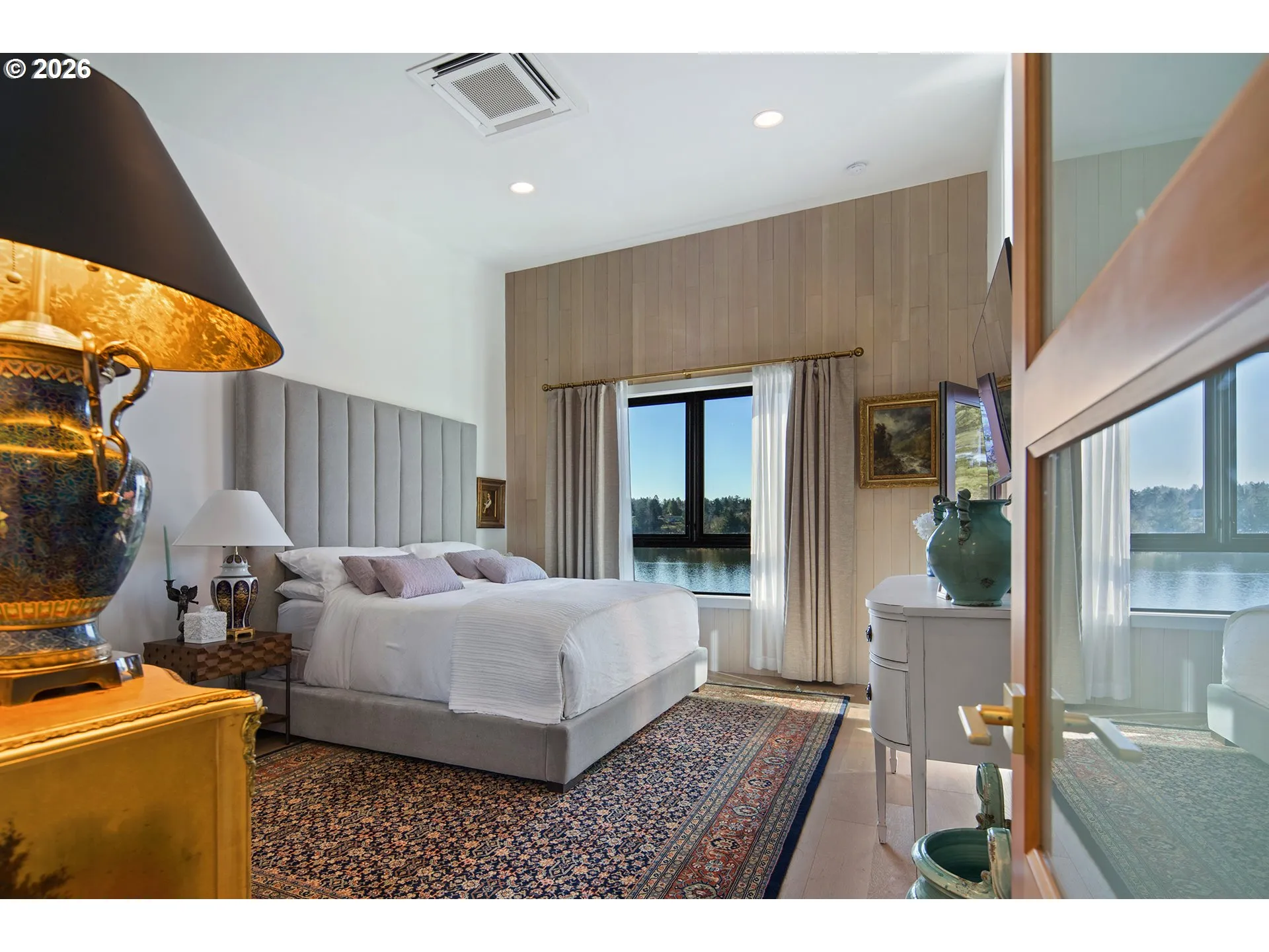Bedroom, Owner's Suite-Upper