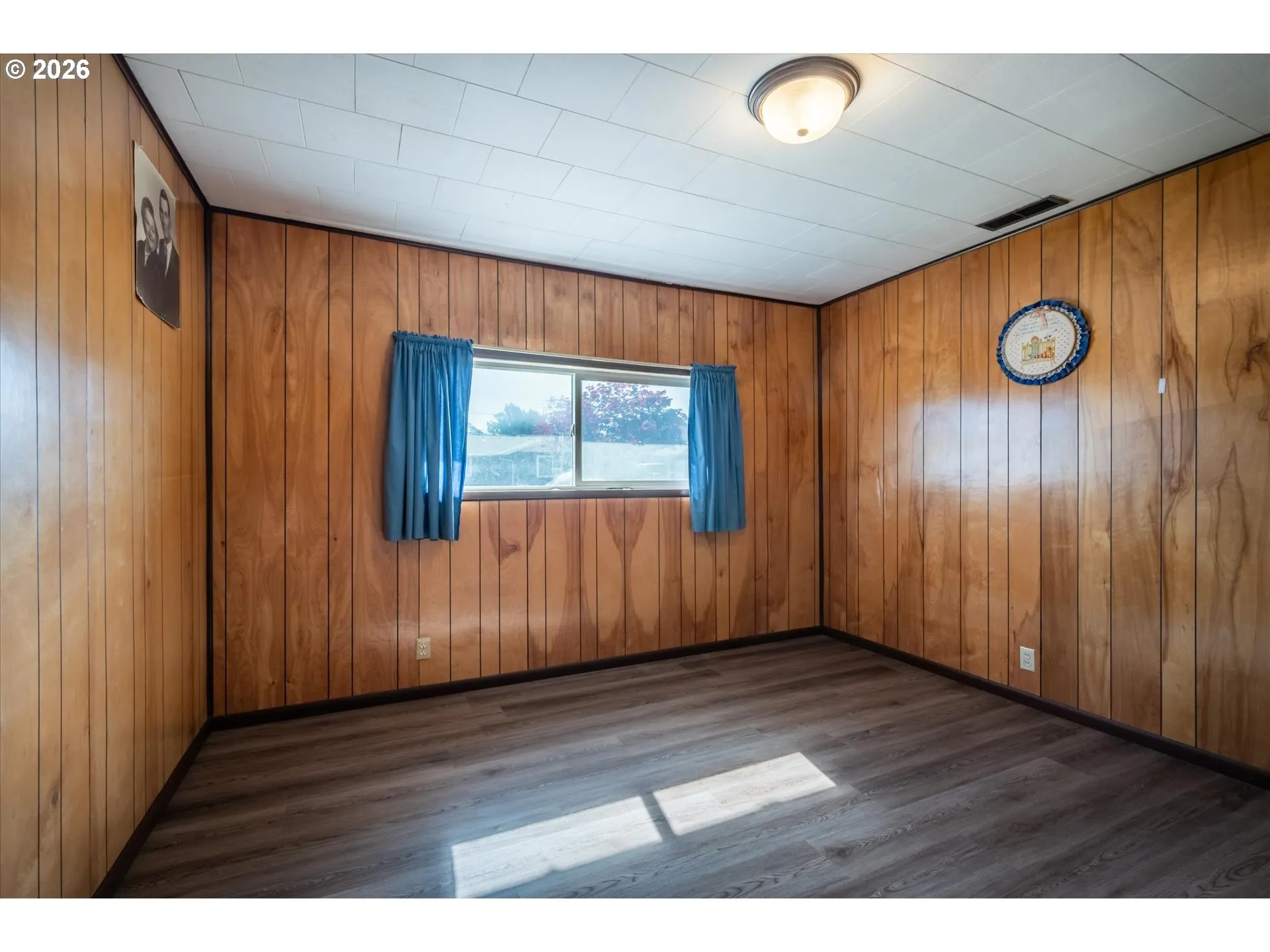 Bedroom-# 1