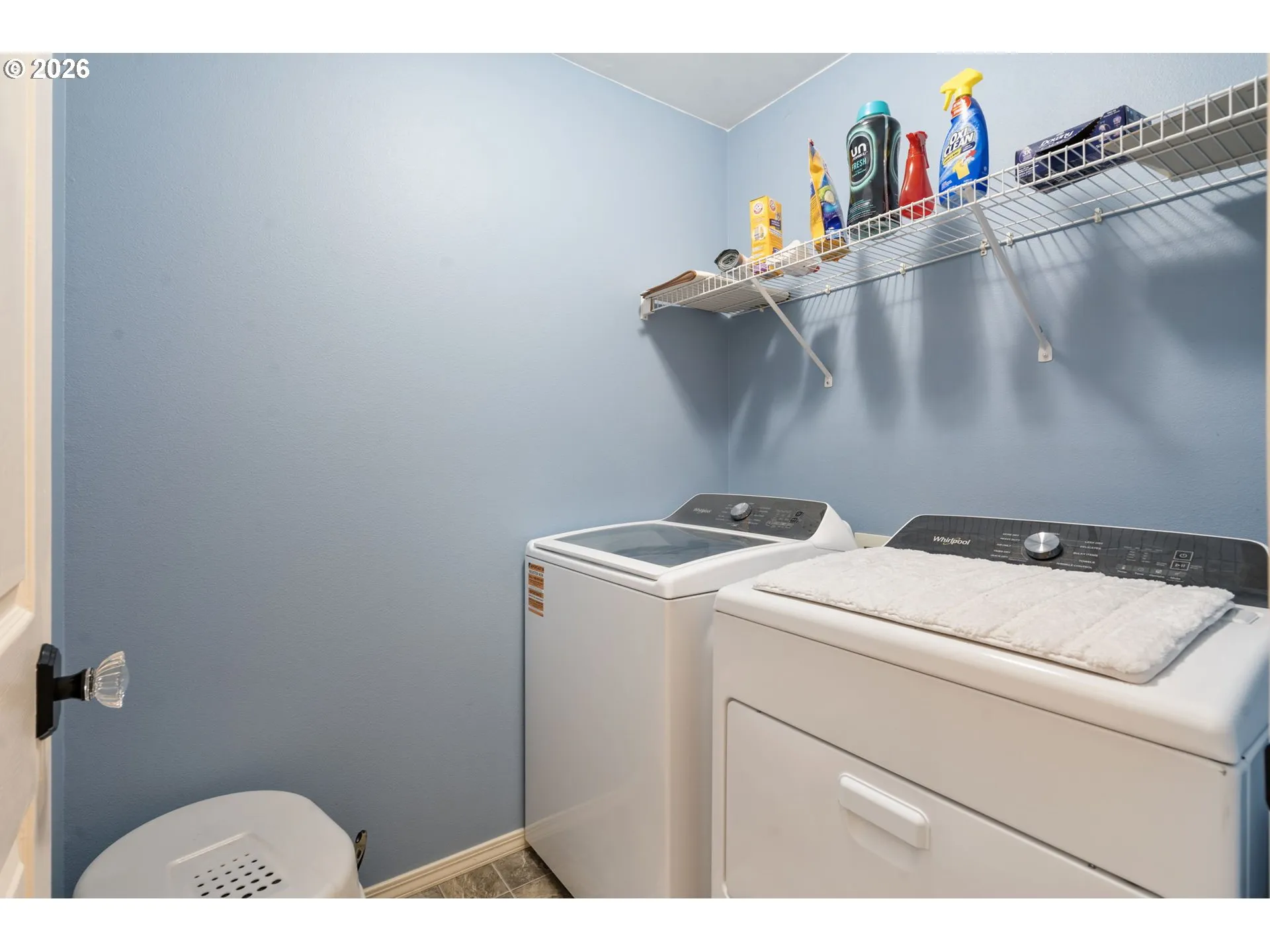 Laundry-Upper