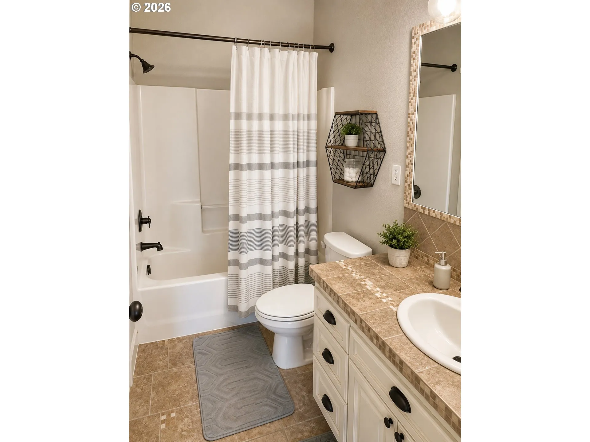 Primary Bedroom-Attached Bathroom